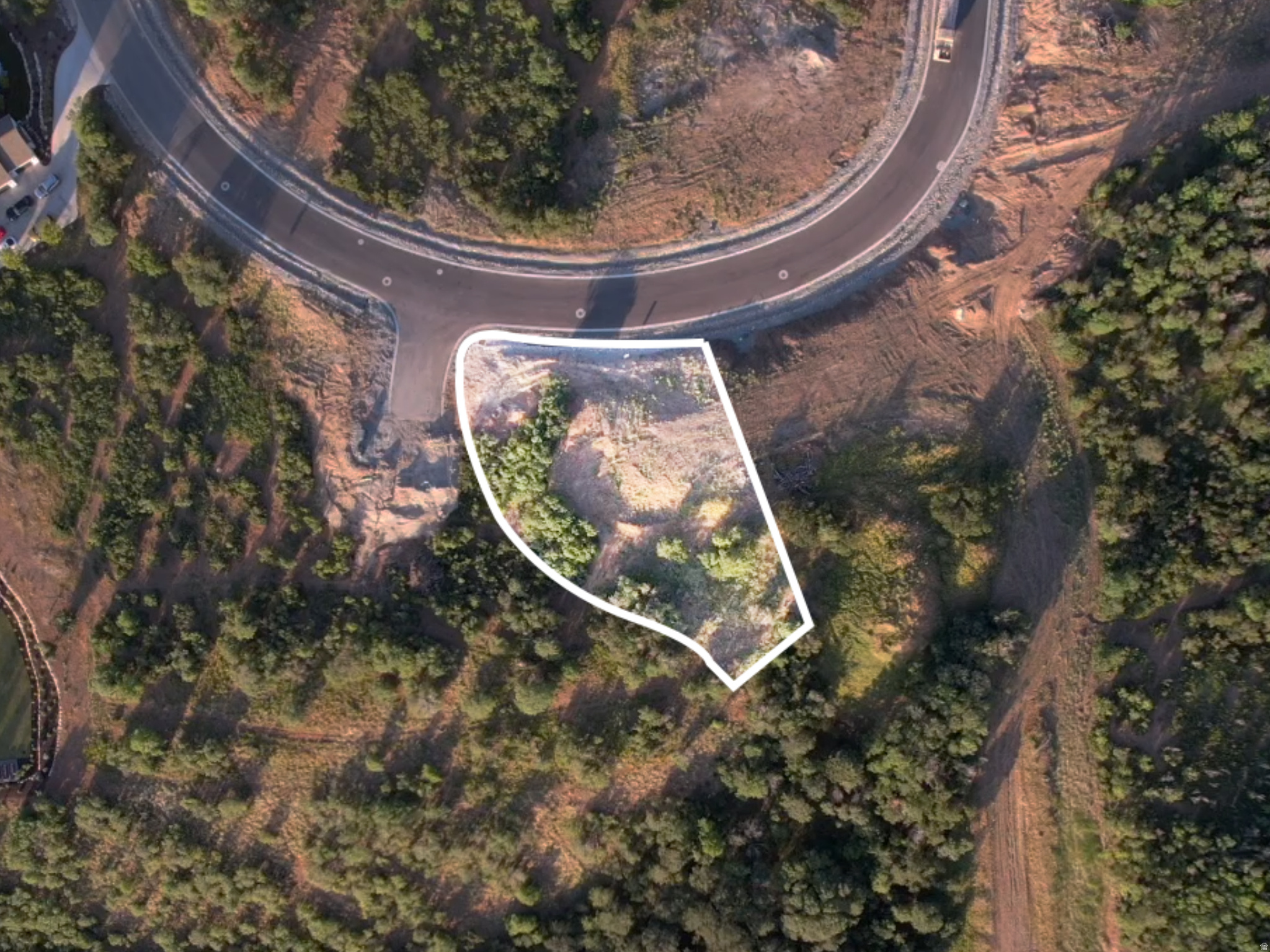 Lot #219 is a premium, gated cul-de-sac homesite offering exceptional privacy, security, and breathtaking views. This expansive lot has breathtaking valley views as well as mountain views. Nestled at the base of the Wasatch Range, Summit Creek is a private, master-planned community designed for those seeking natural beauty, luxury, and a strong sense of connection. Residents enjoy first-class amenities including a modern clubhouse, pickleball courts, state-of-the-art fitness center, resort-style pools, a hot tub, and miles of scenic trails for hiking and biking. Surrounded by custom luxury homes and stunning landscapes, this is the perfect setting to bring your dream home to life.