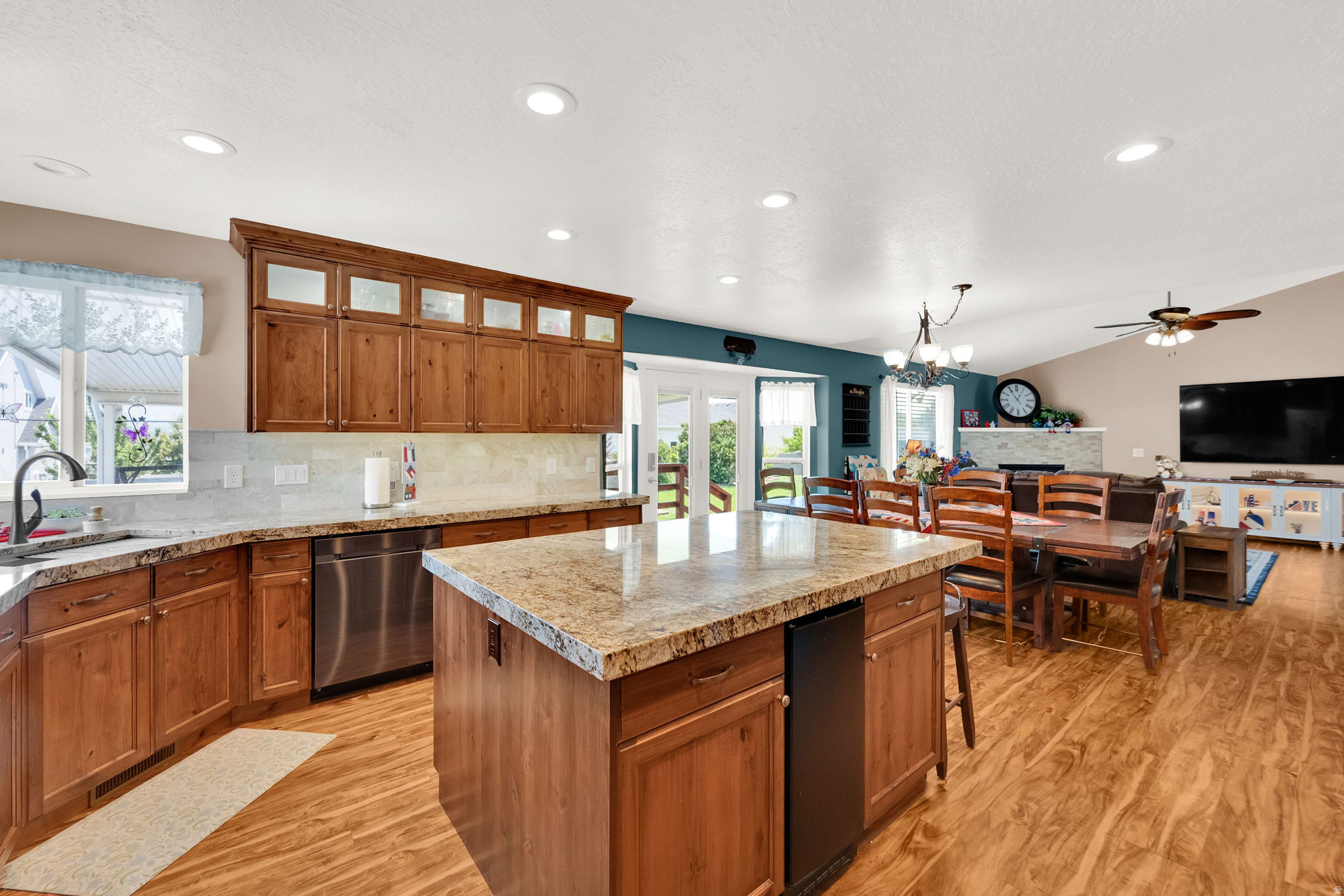 SPRINGFIELD - Residential