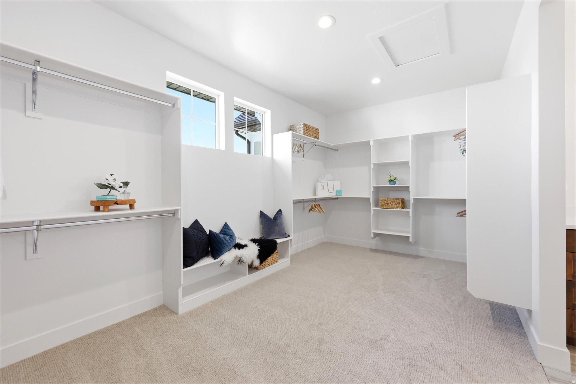 VINCENT - Residential
