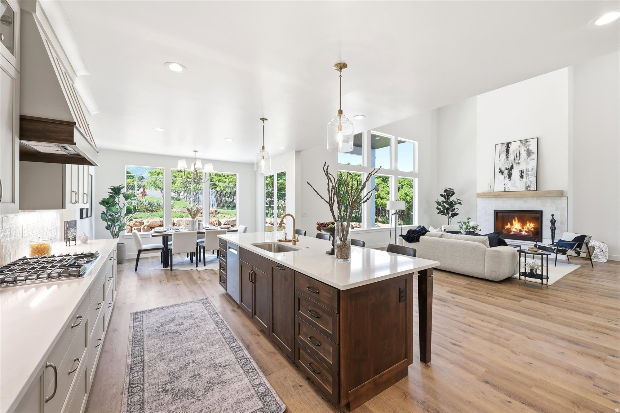 VINCENT - Residential