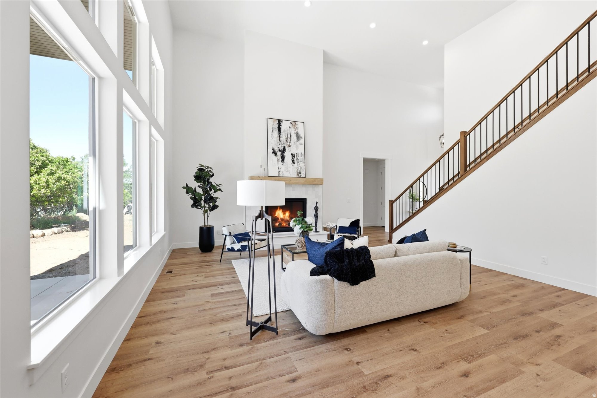 VINCENT - Residential