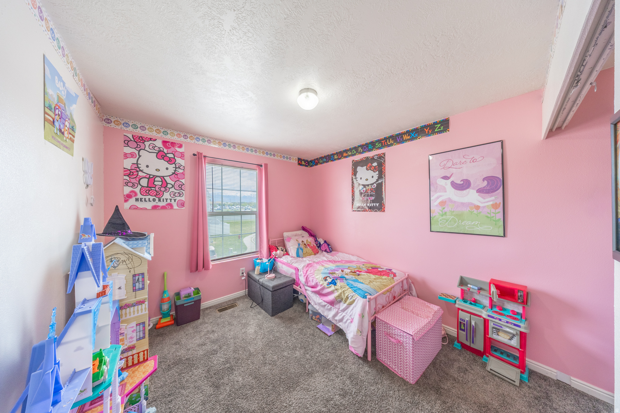 CLINTON TOWNE CENTER - Residential