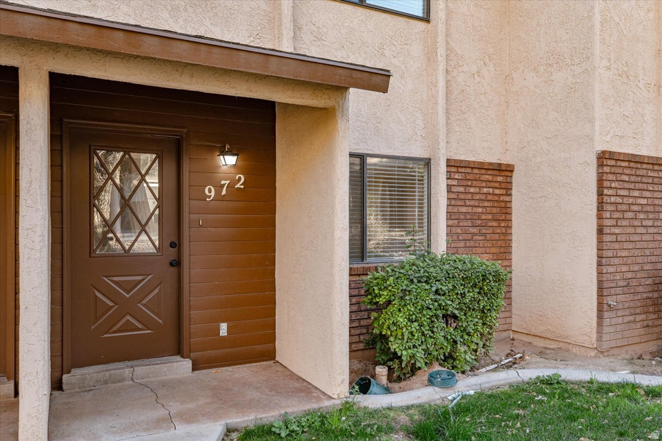 COLOR VIEW TH 2 - Residential