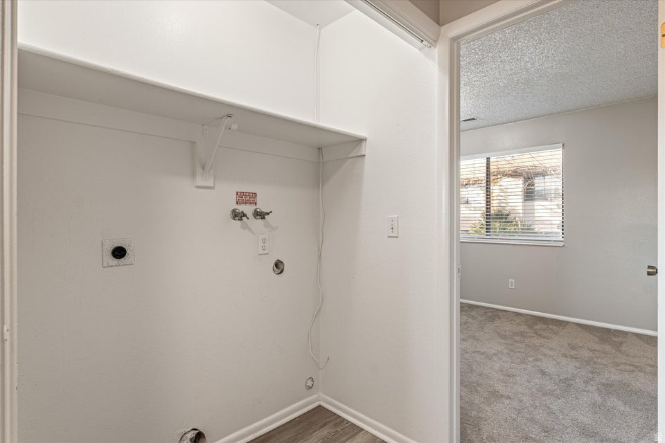 COLOR VIEW TH 2 - Residential