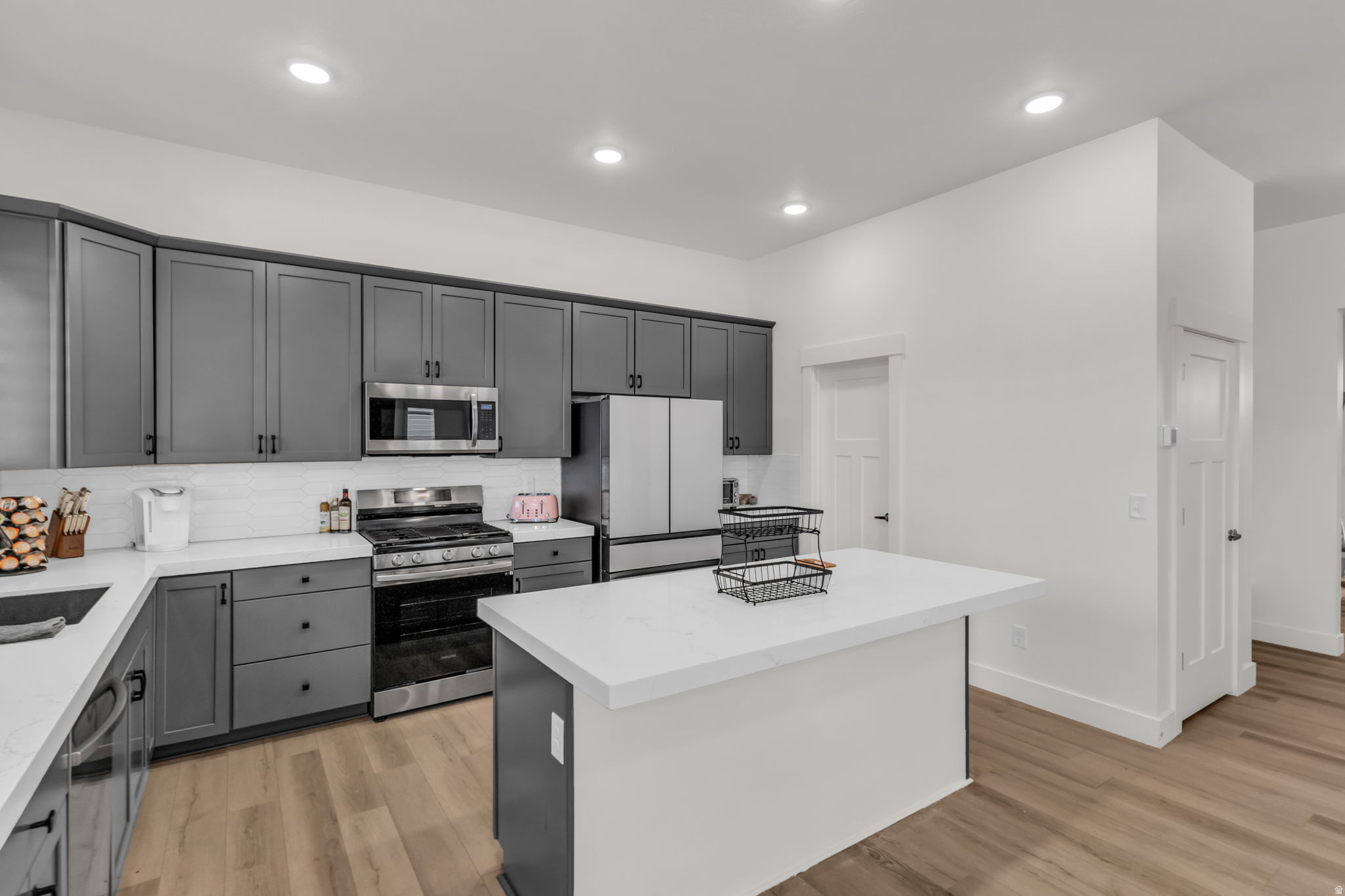 BROOKSIDE - Residential