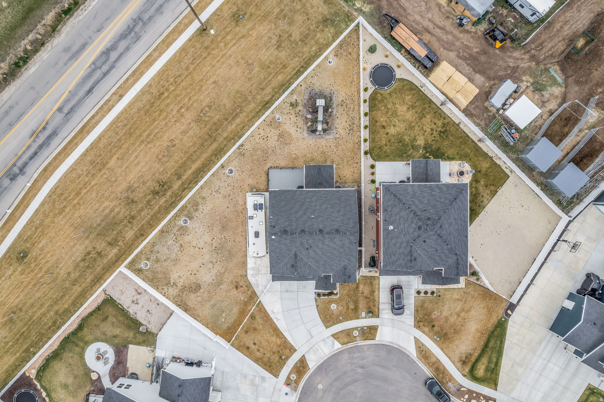 BROOKSIDE - Residential