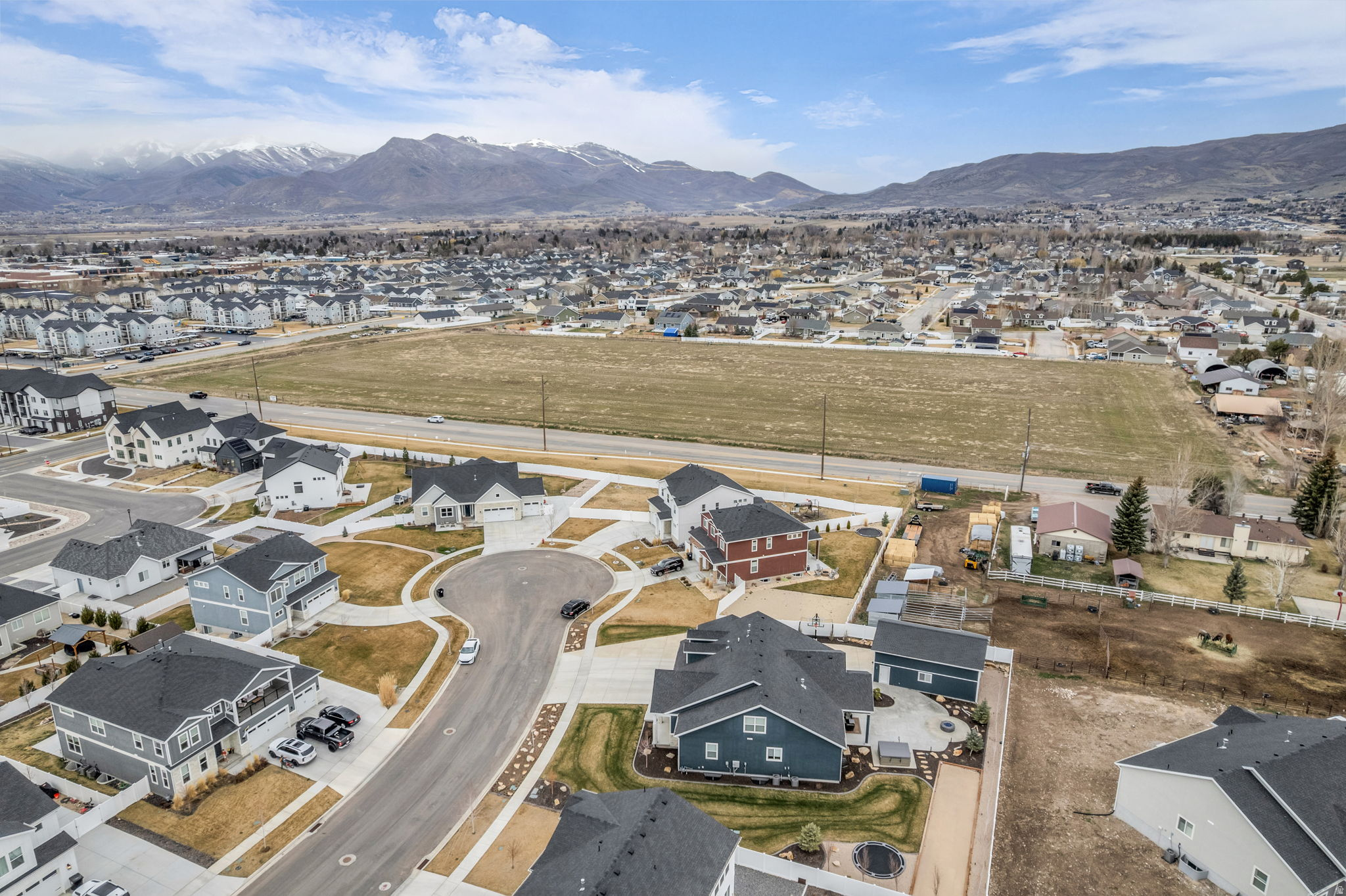 BROOKSIDE - Residential