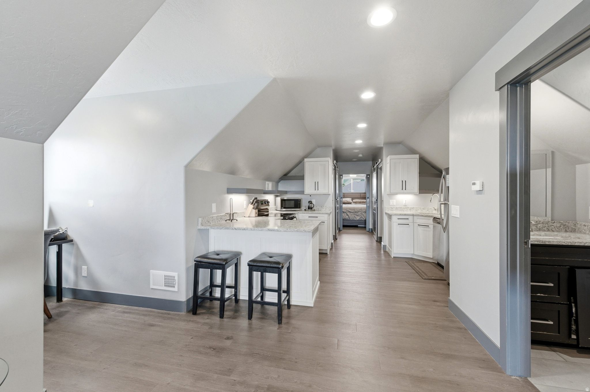 MAPLETON HIGHLANDS - Residential