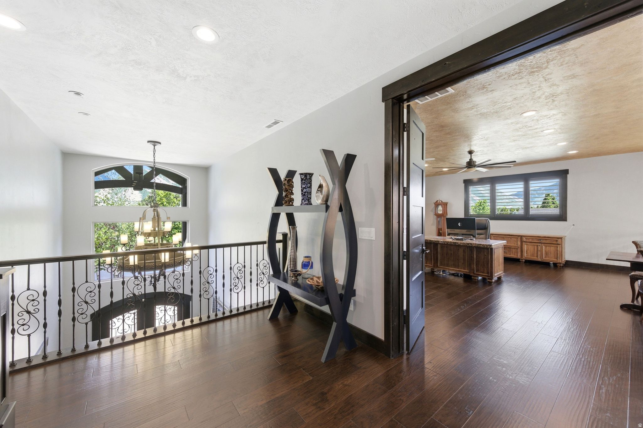 MAPLETON HIGHLANDS - Residential