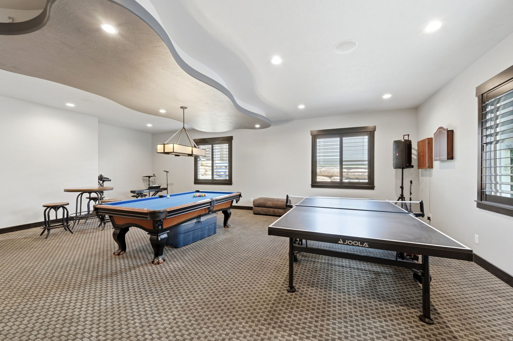 MAPLETON HIGHLANDS - Residential