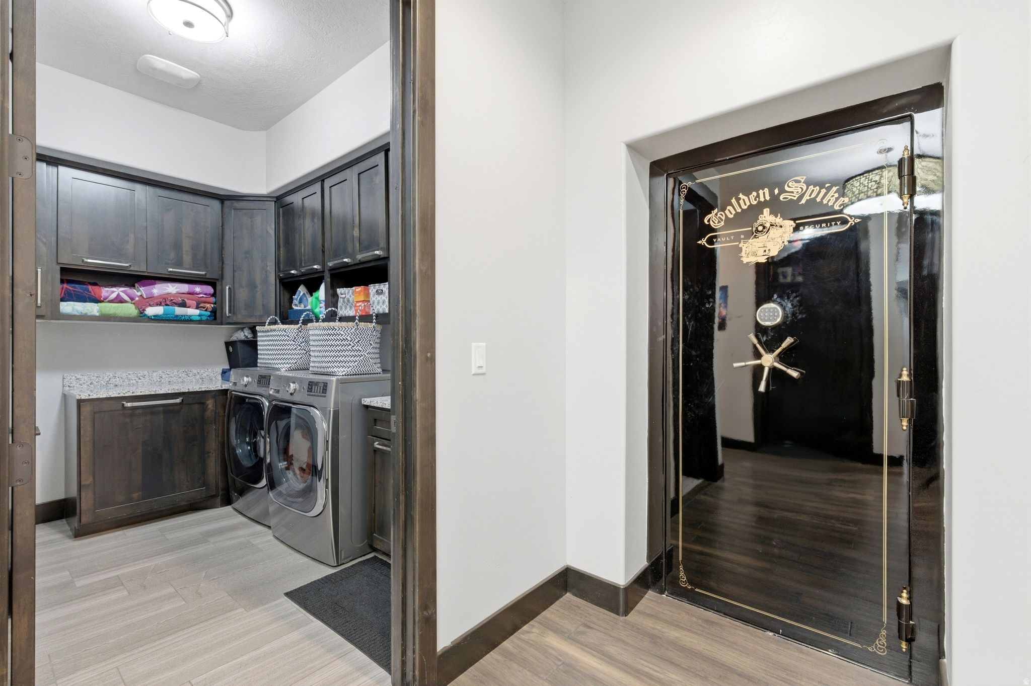 MAPLETON HIGHLANDS - Residential