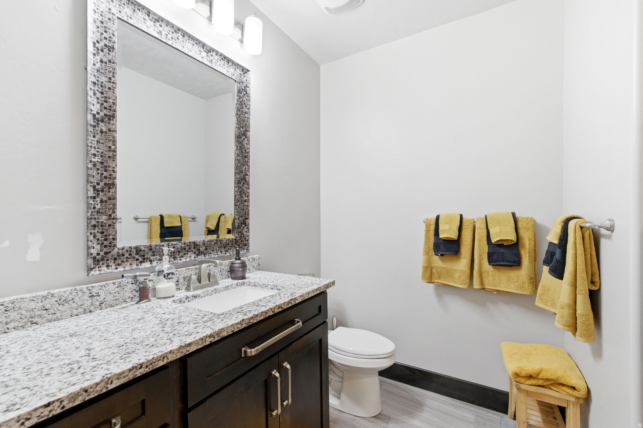 MAPLETON HIGHLANDS - Residential