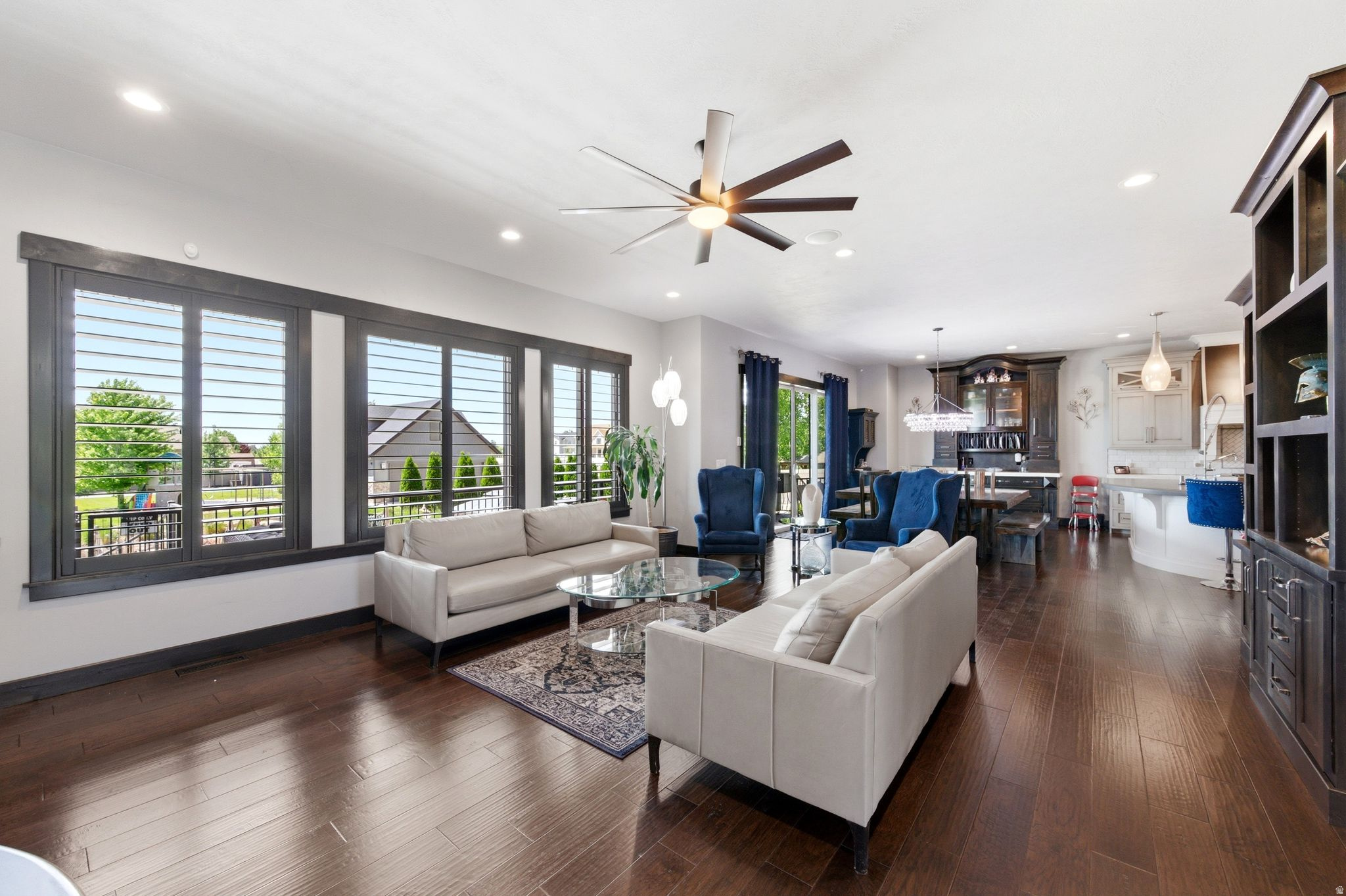 MAPLETON HIGHLANDS - Residential