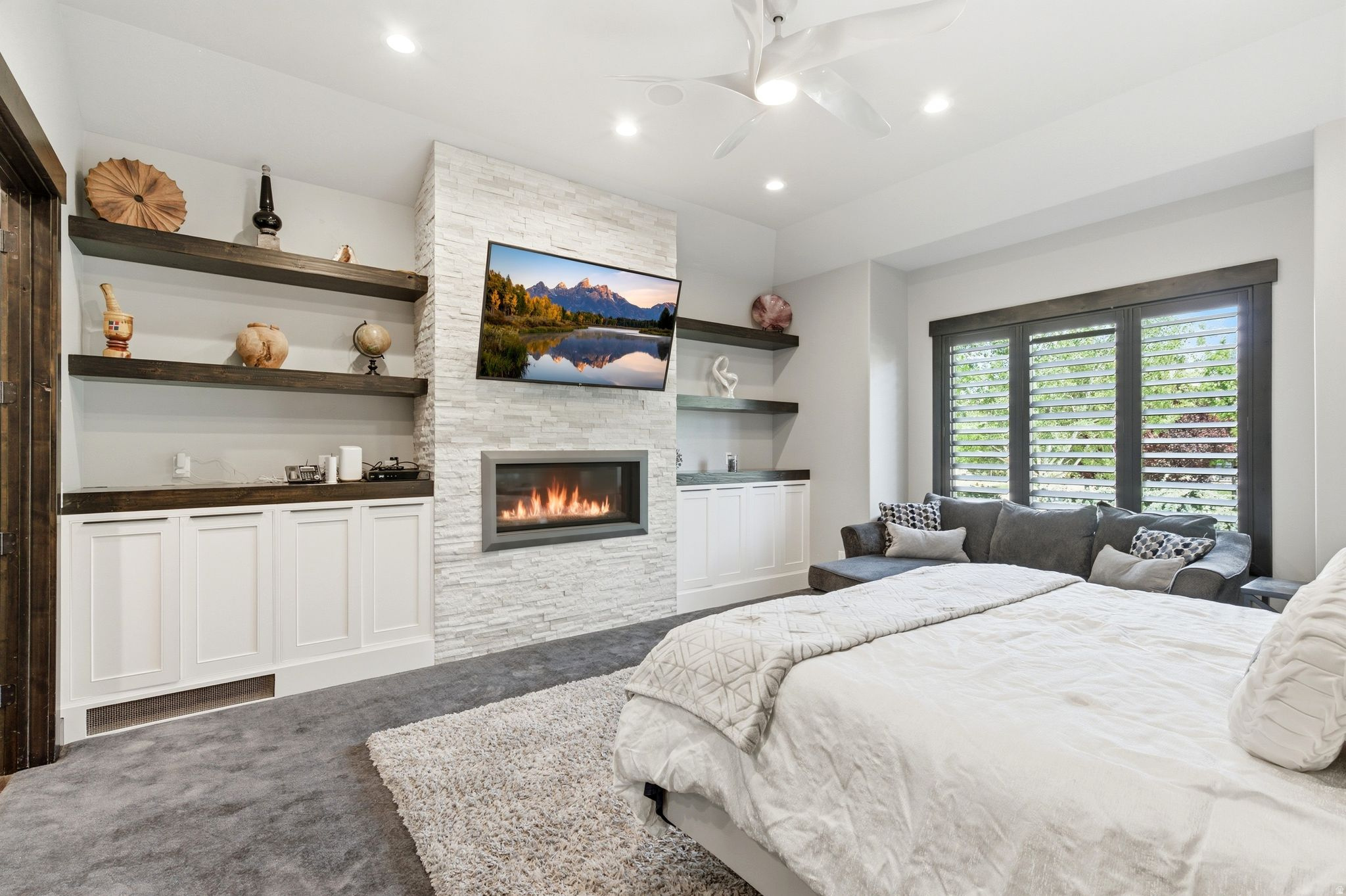 MAPLETON HIGHLANDS - Residential