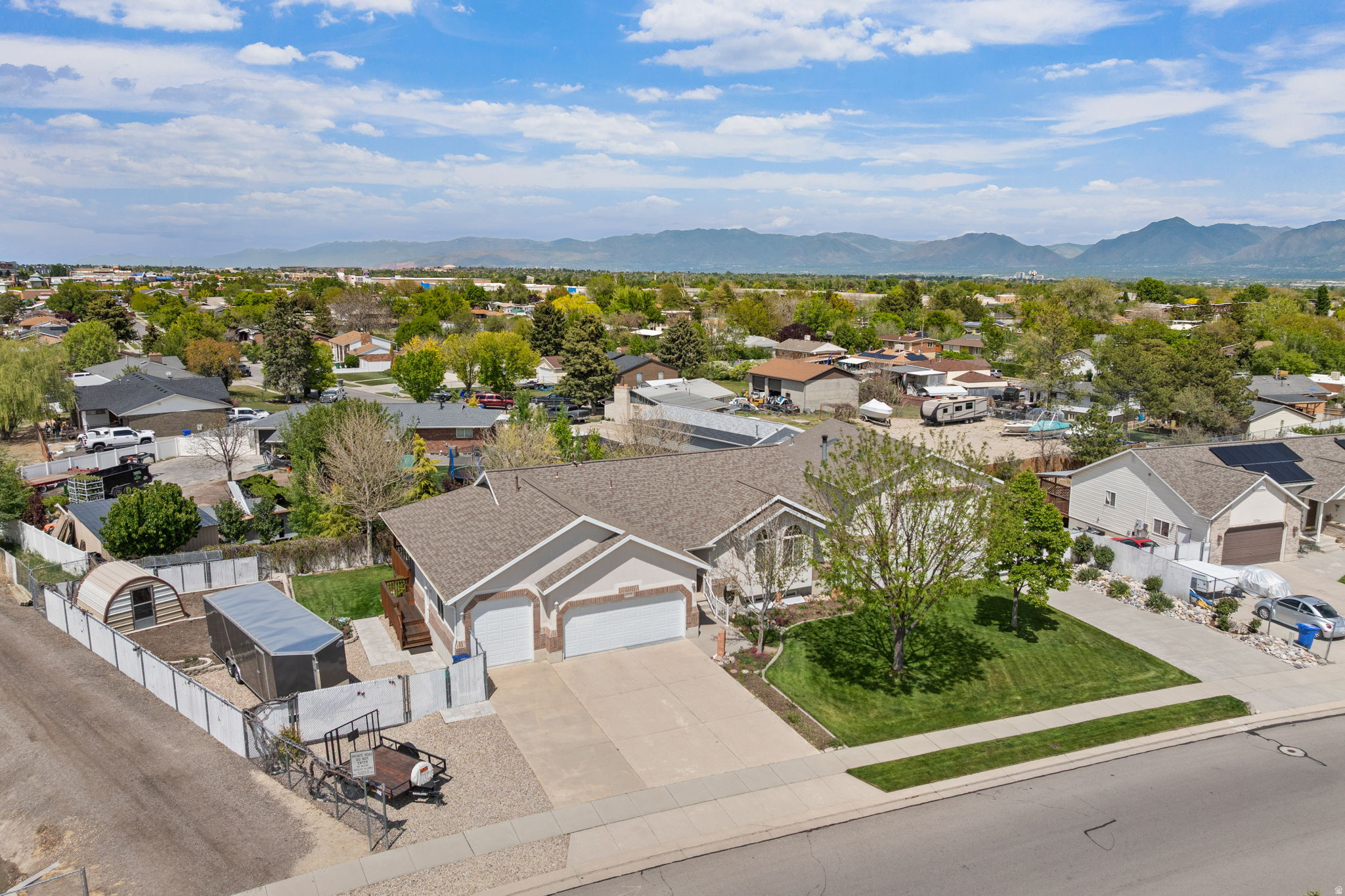 PHEASANT RUN - Residential