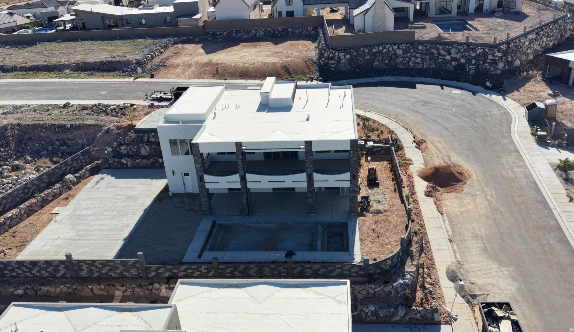 MOUNTAIN VIEW ESTATES - Residential