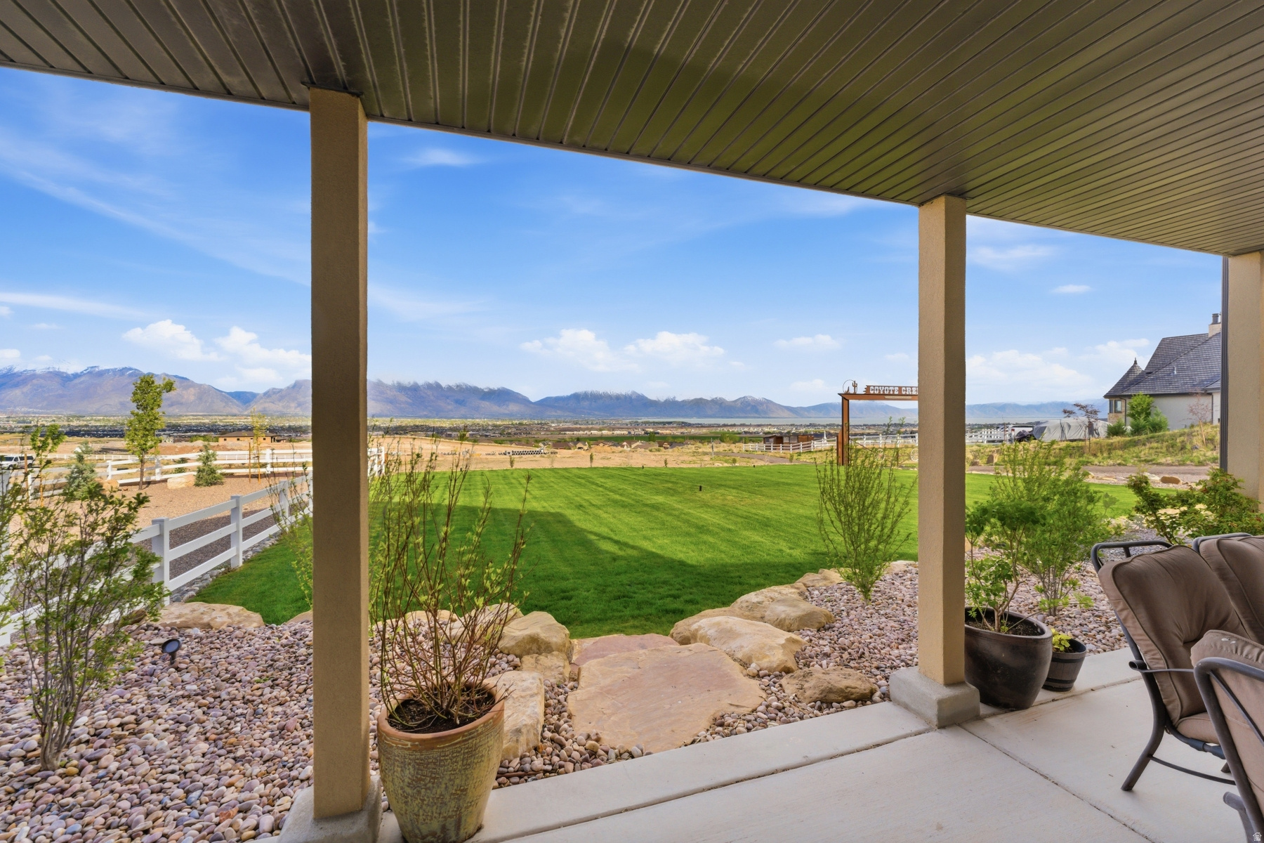YATES MINOR - Residential