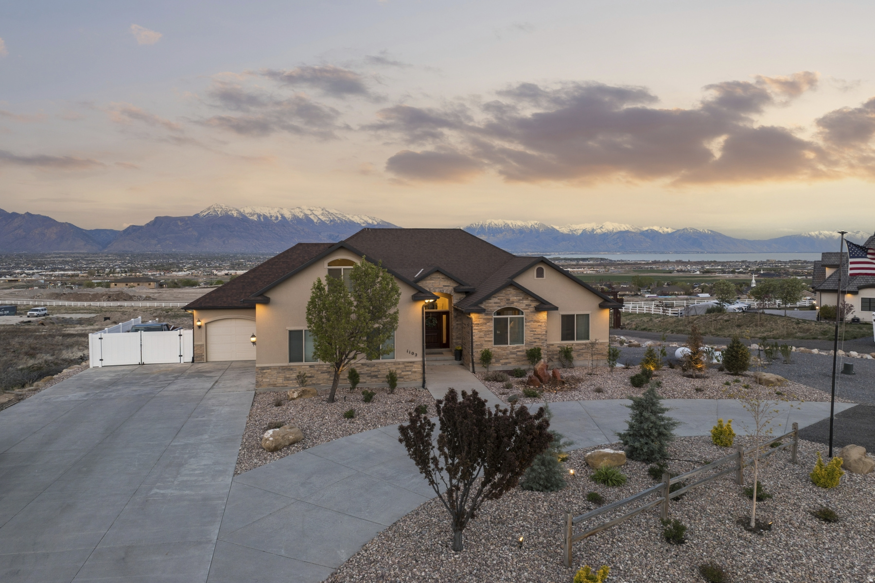YATES MINOR - Residential