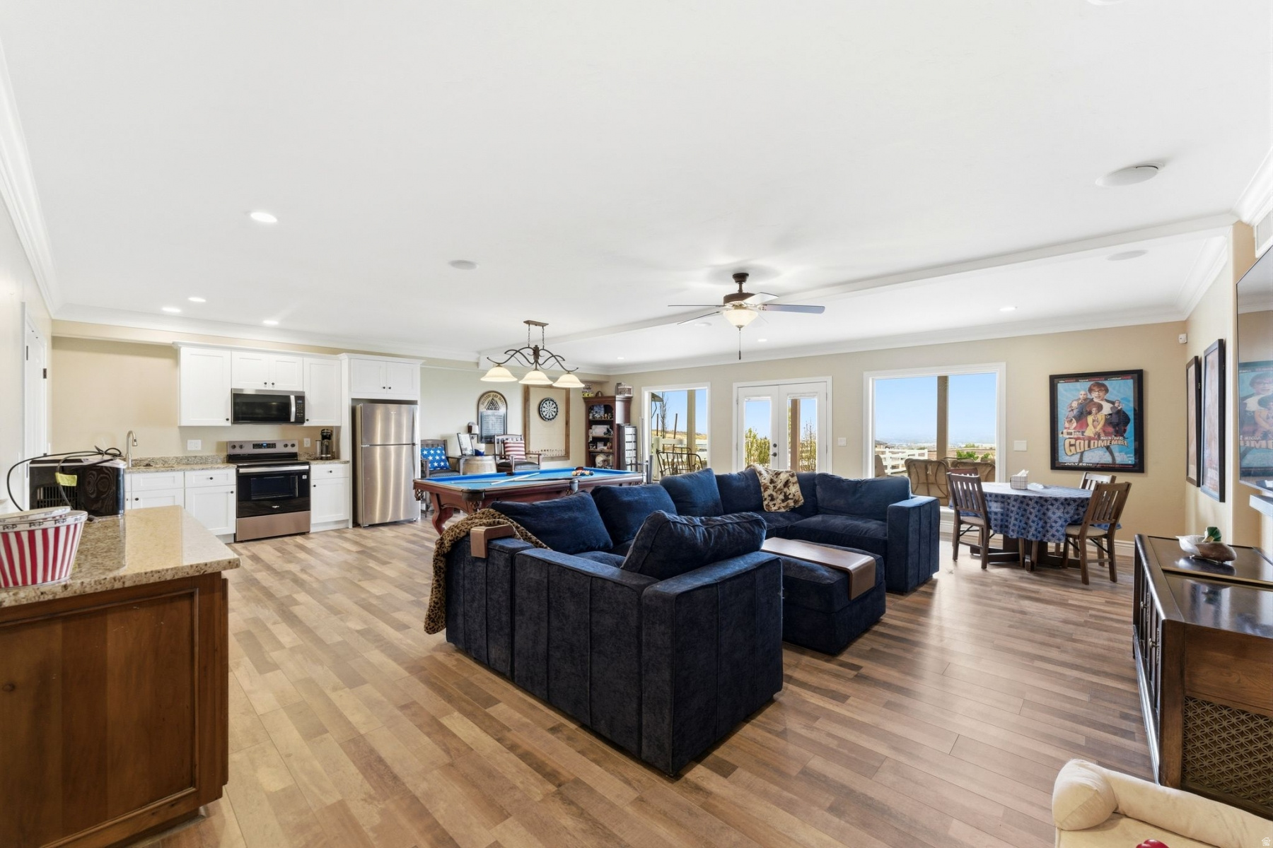 YATES MINOR - Residential