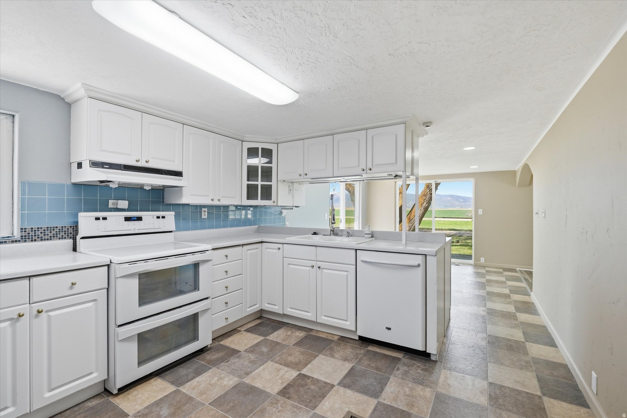 TURNER - Residential