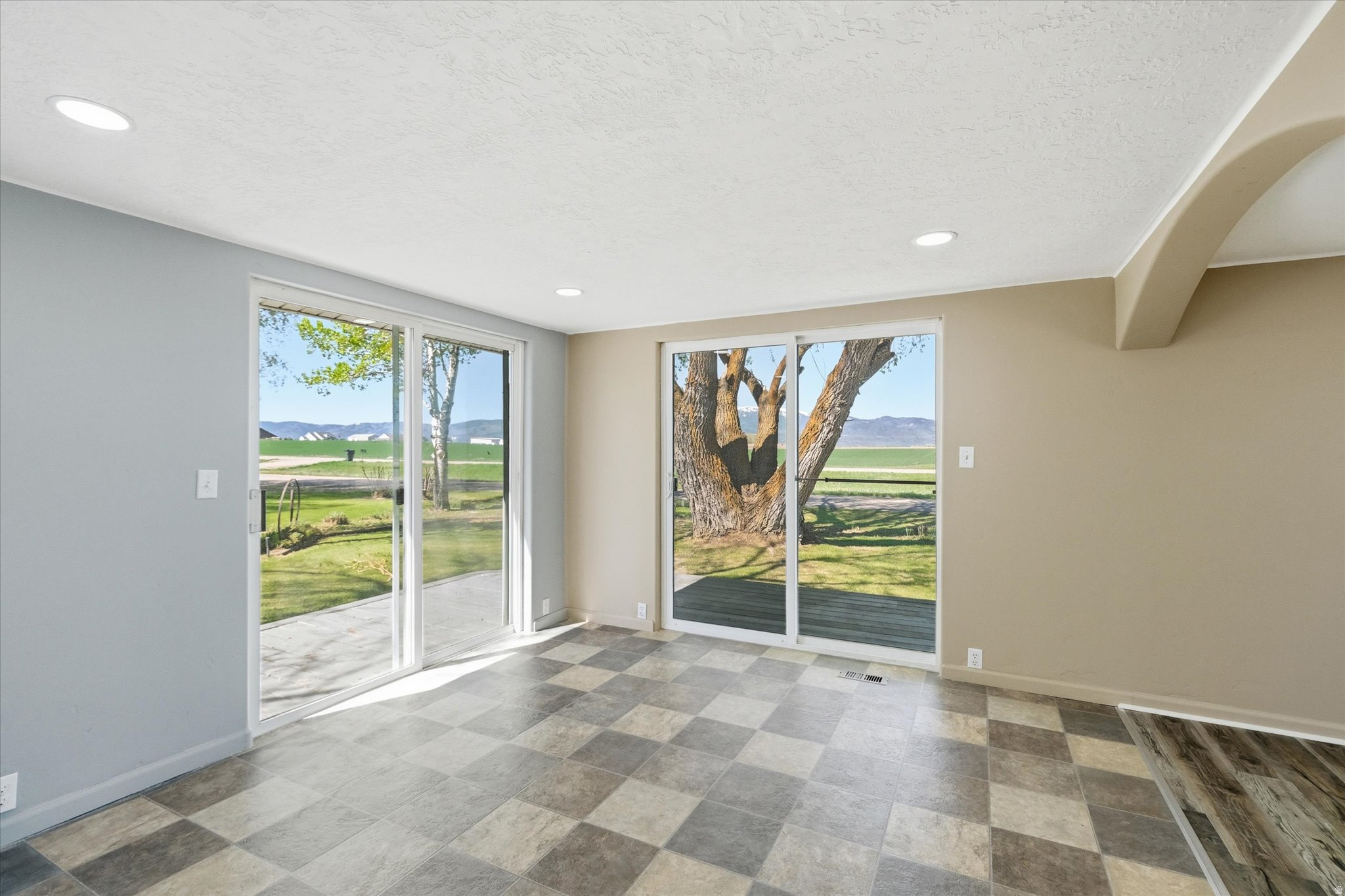 TURNER - Residential