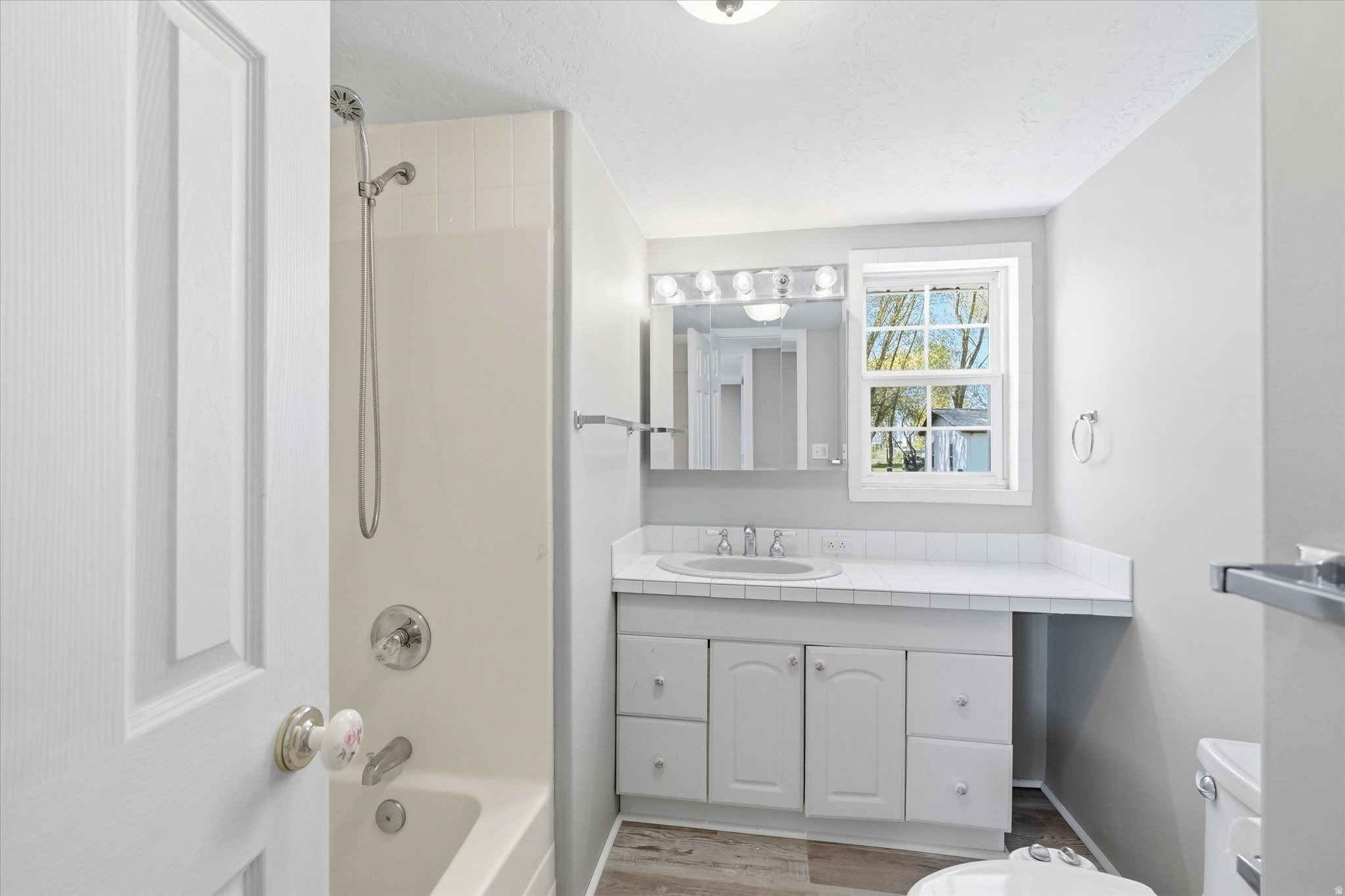 TURNER - Residential