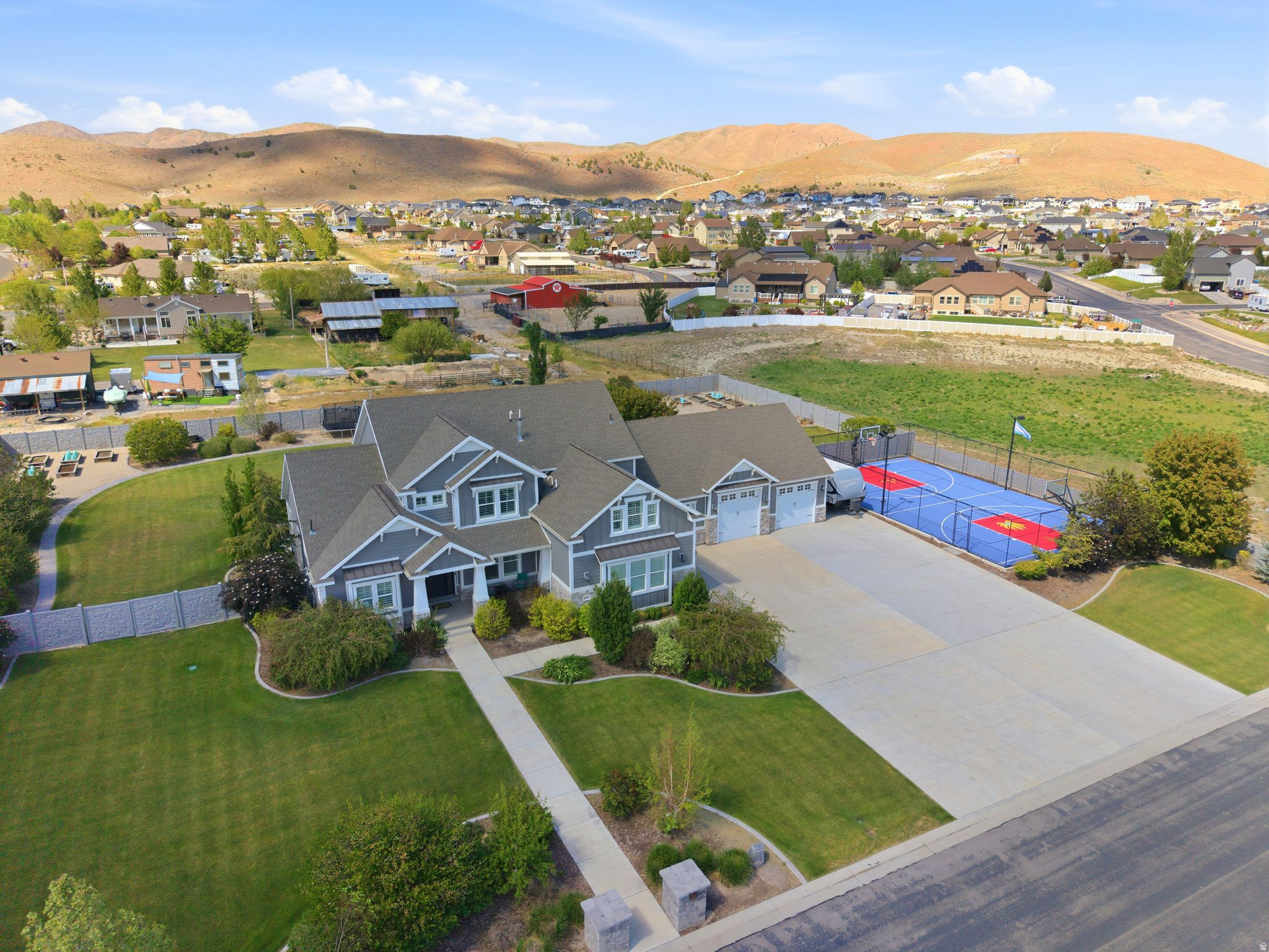 VALLEY VIEW - Residential