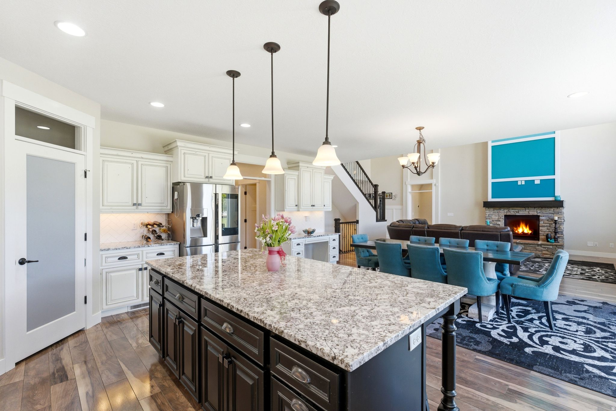 VALLEY VIEW - Residential