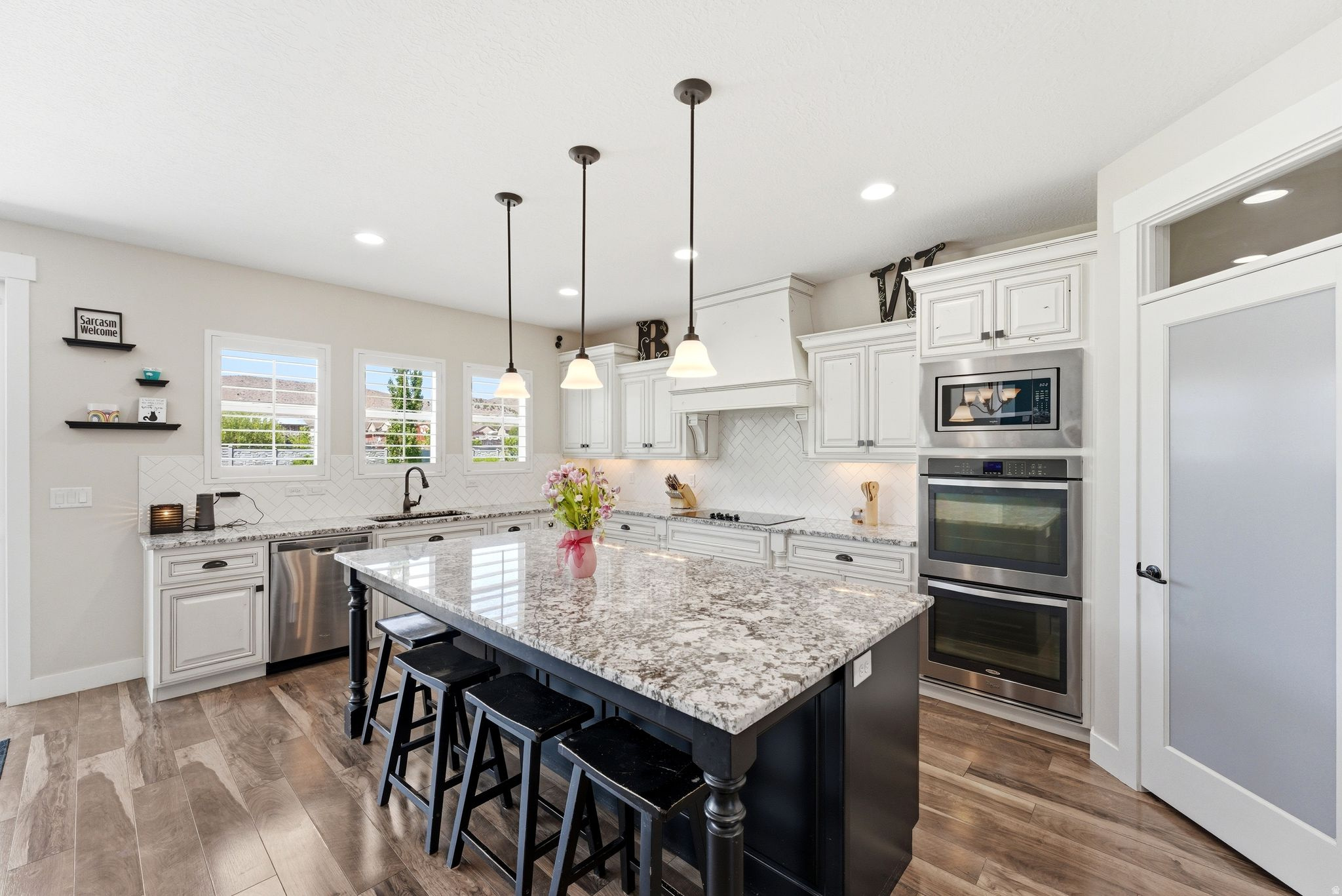 VALLEY VIEW - Residential