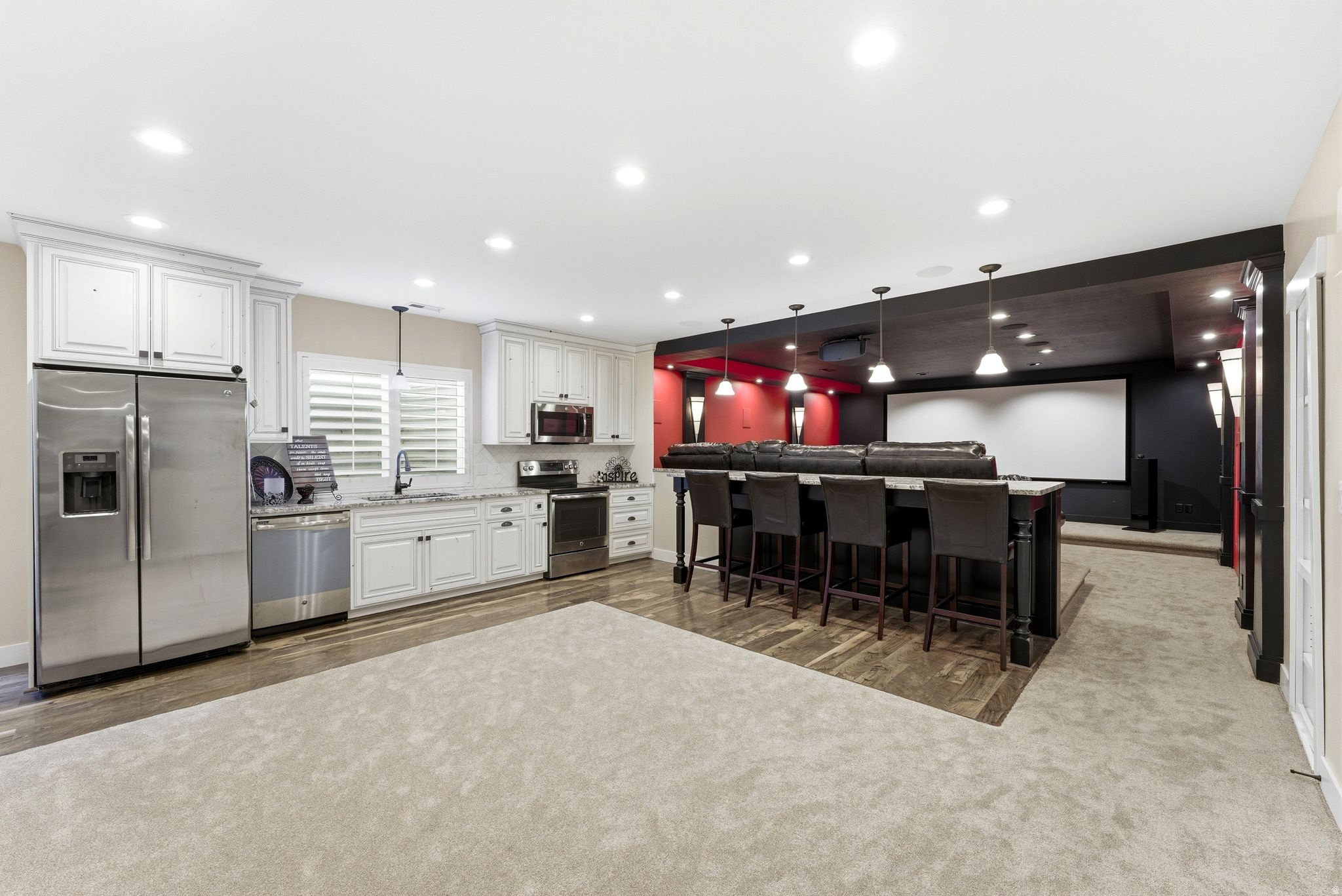 VALLEY VIEW - Residential