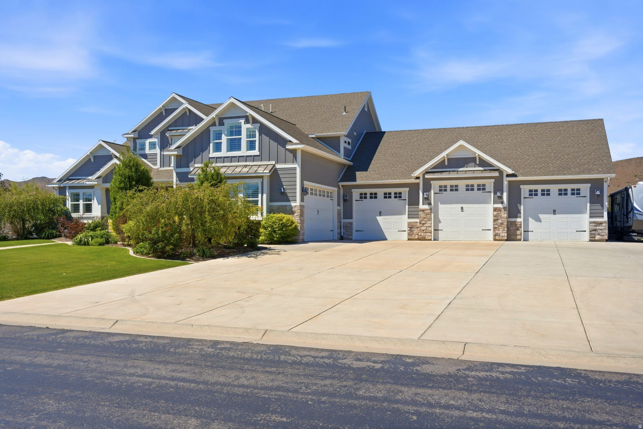 VALLEY VIEW - Residential