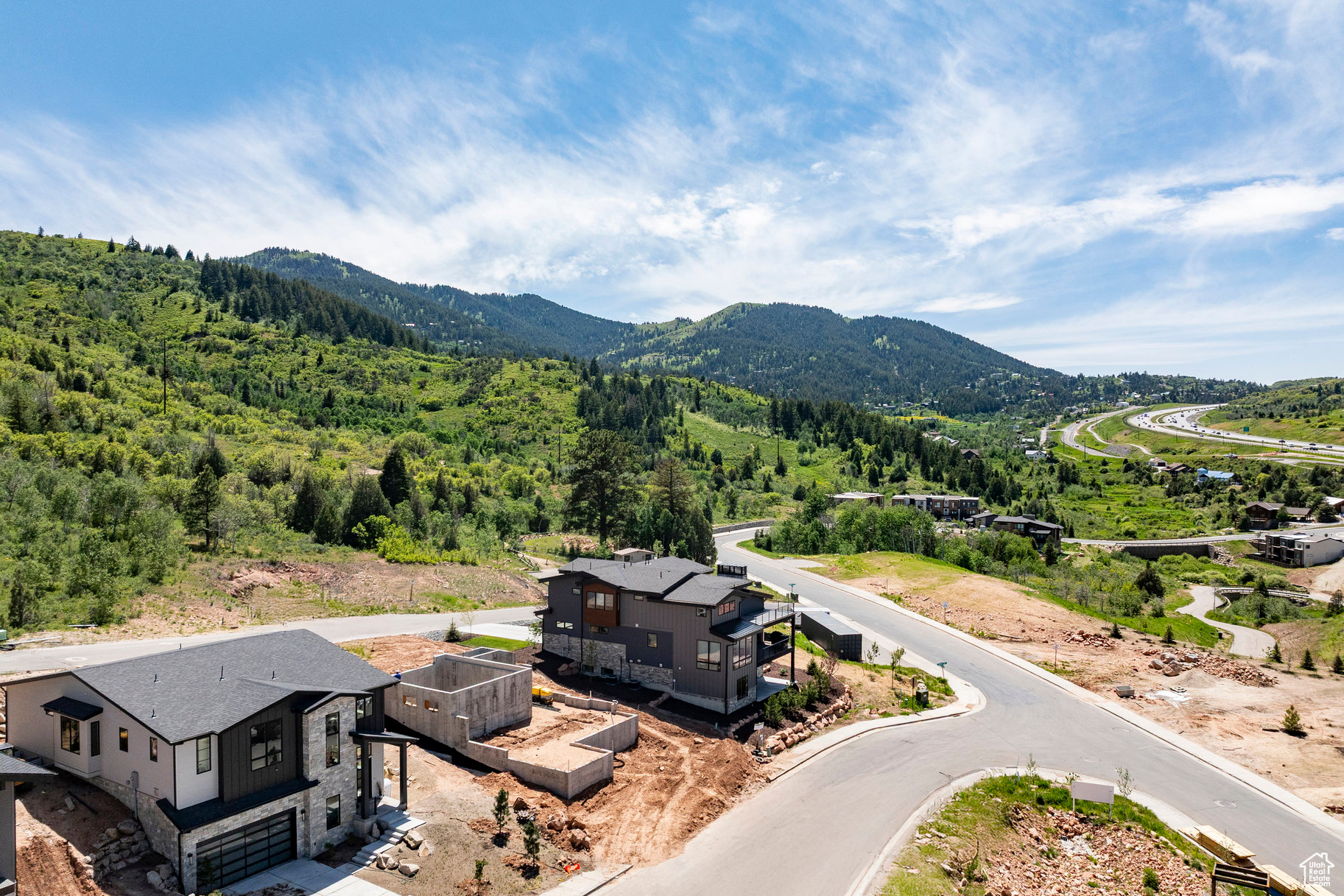DISCOVERY RIDGE - Residential