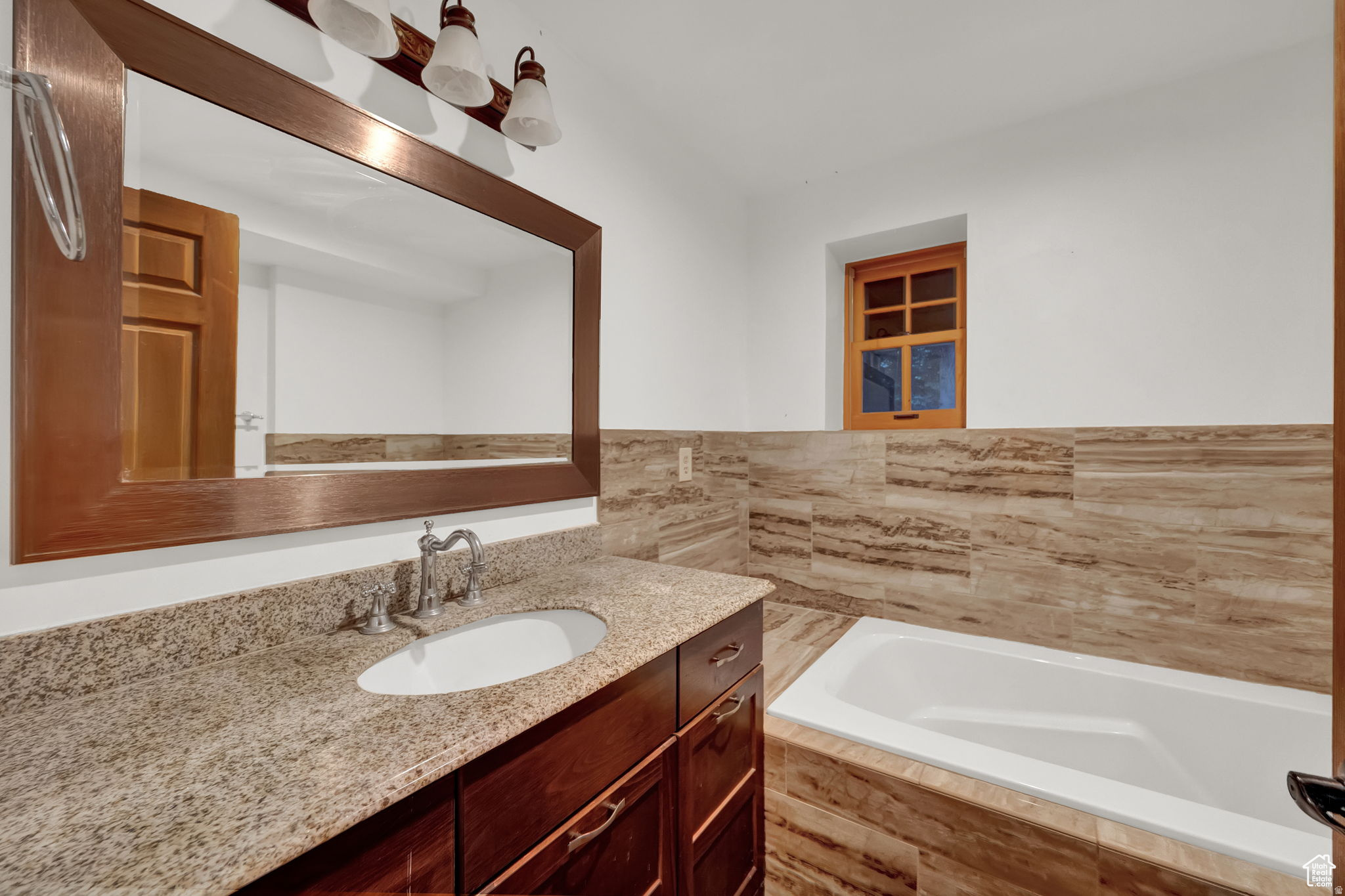 TIMBER LAKES - Residential
