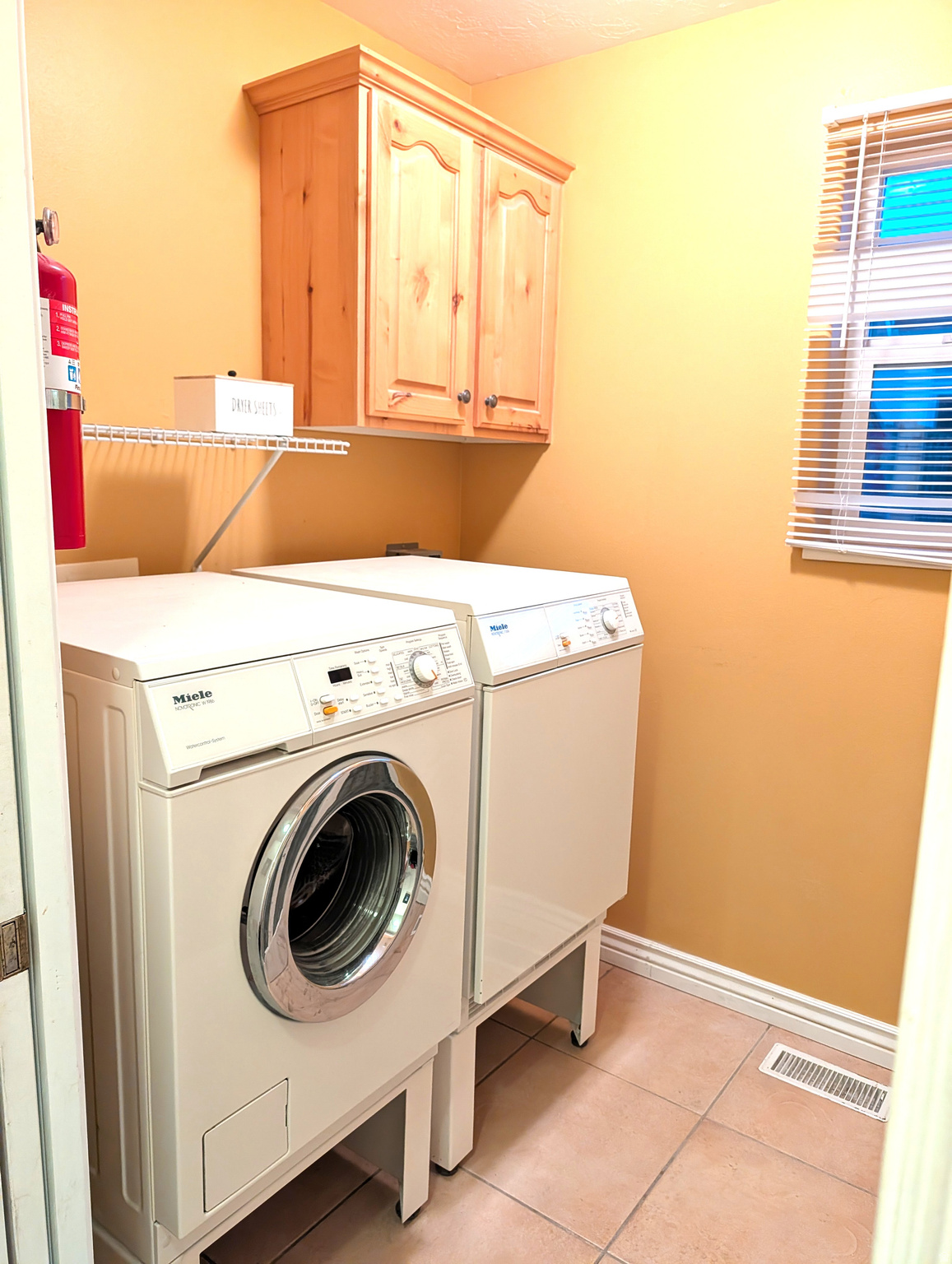 PLAT A,MILL HILL SUBD - Residential