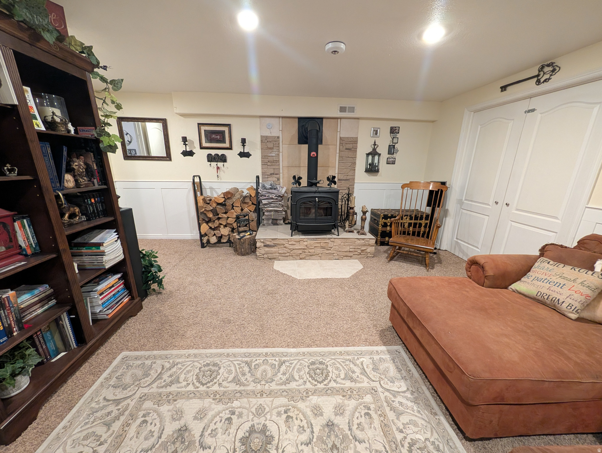 PLAT A,MILL HILL SUBD - Residential
