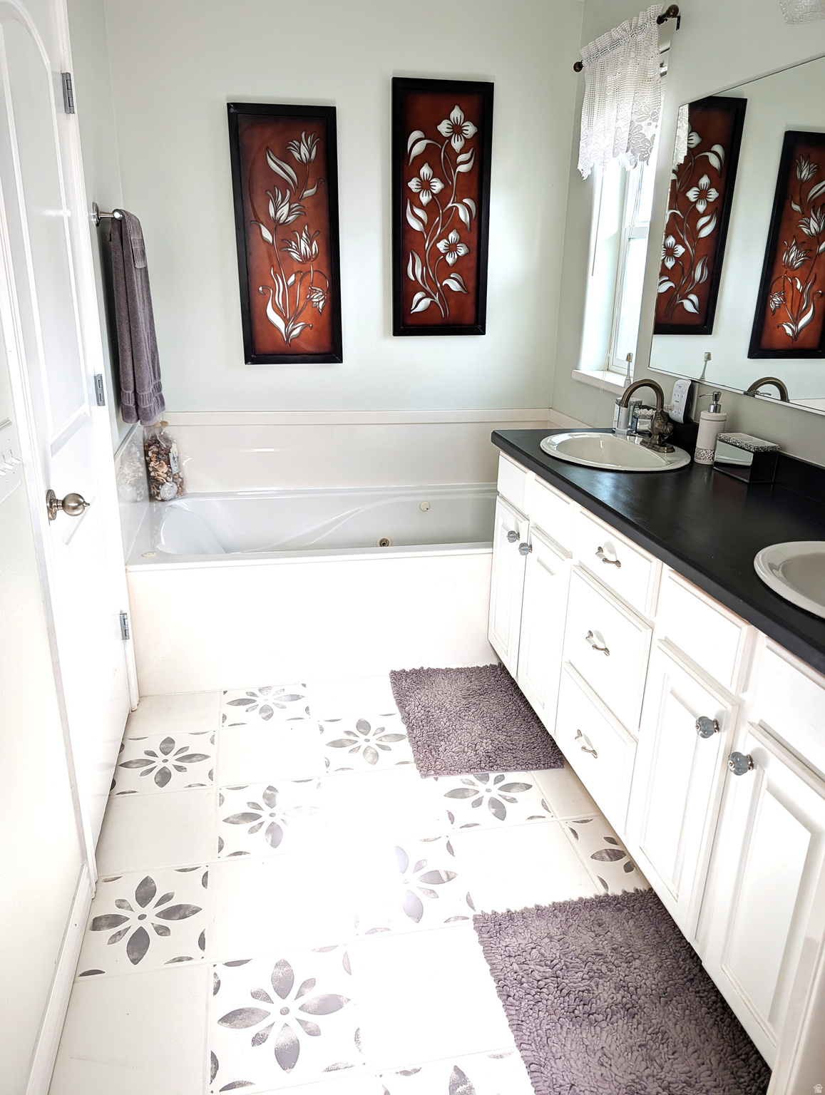 PLAT A,MILL HILL SUBD - Residential