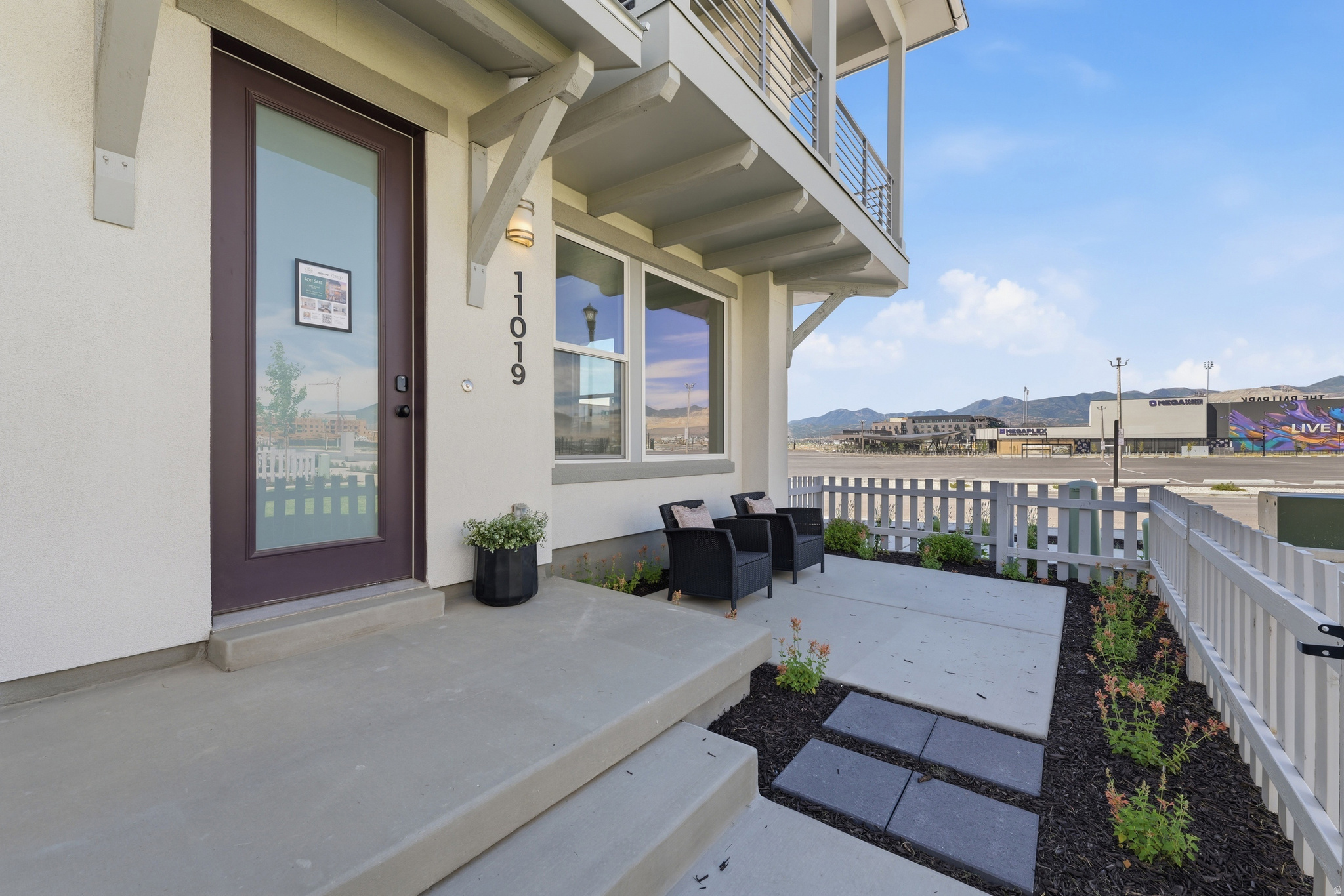 DOWNTOWN DAYBREAK - Residential