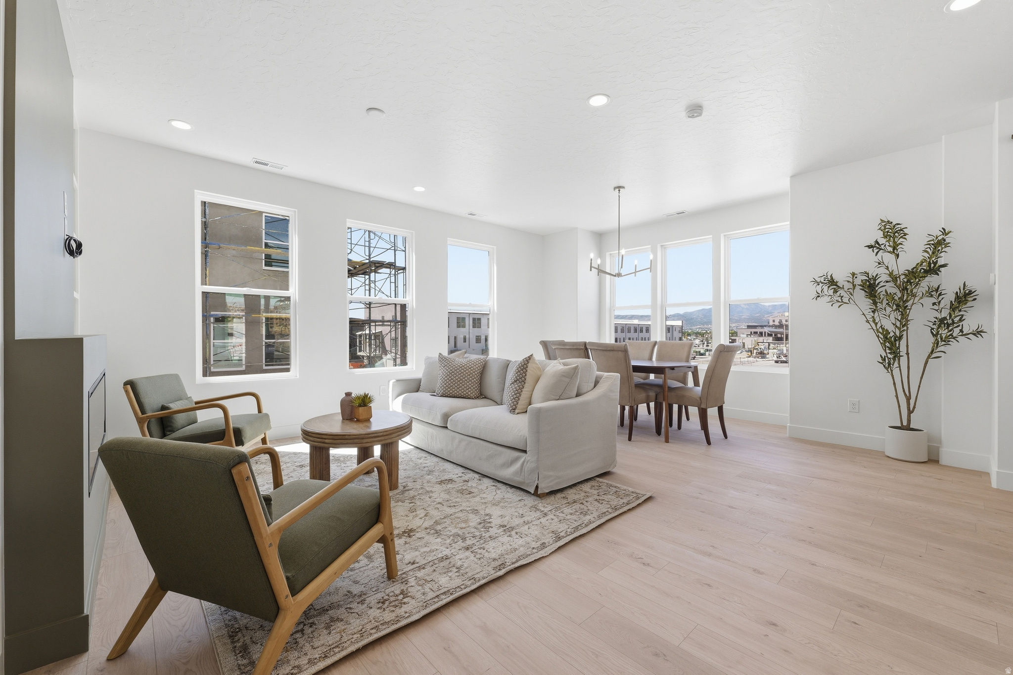 DOWNTOWN DAYBREAK - Residential