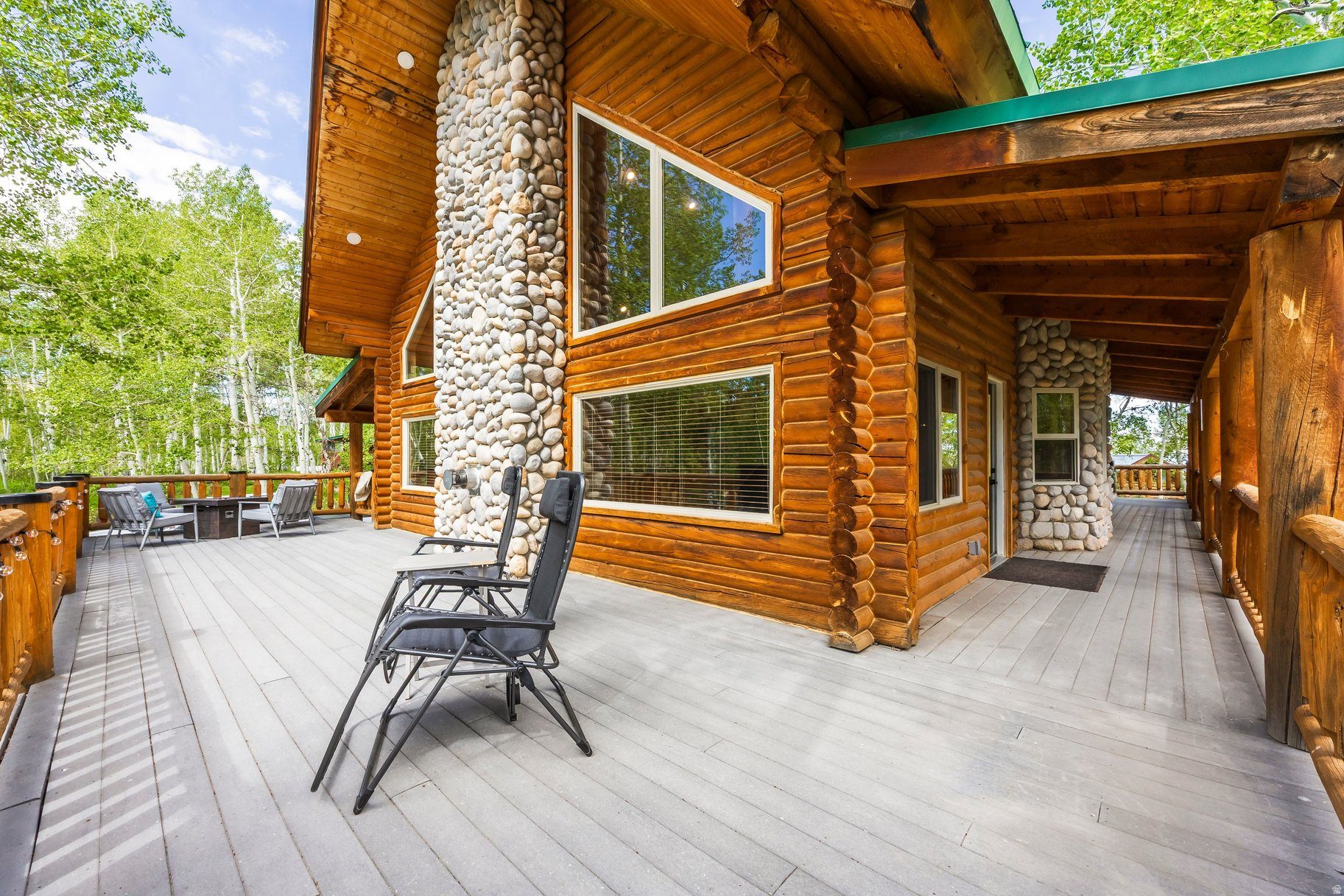TIMBER LAKES - Residential