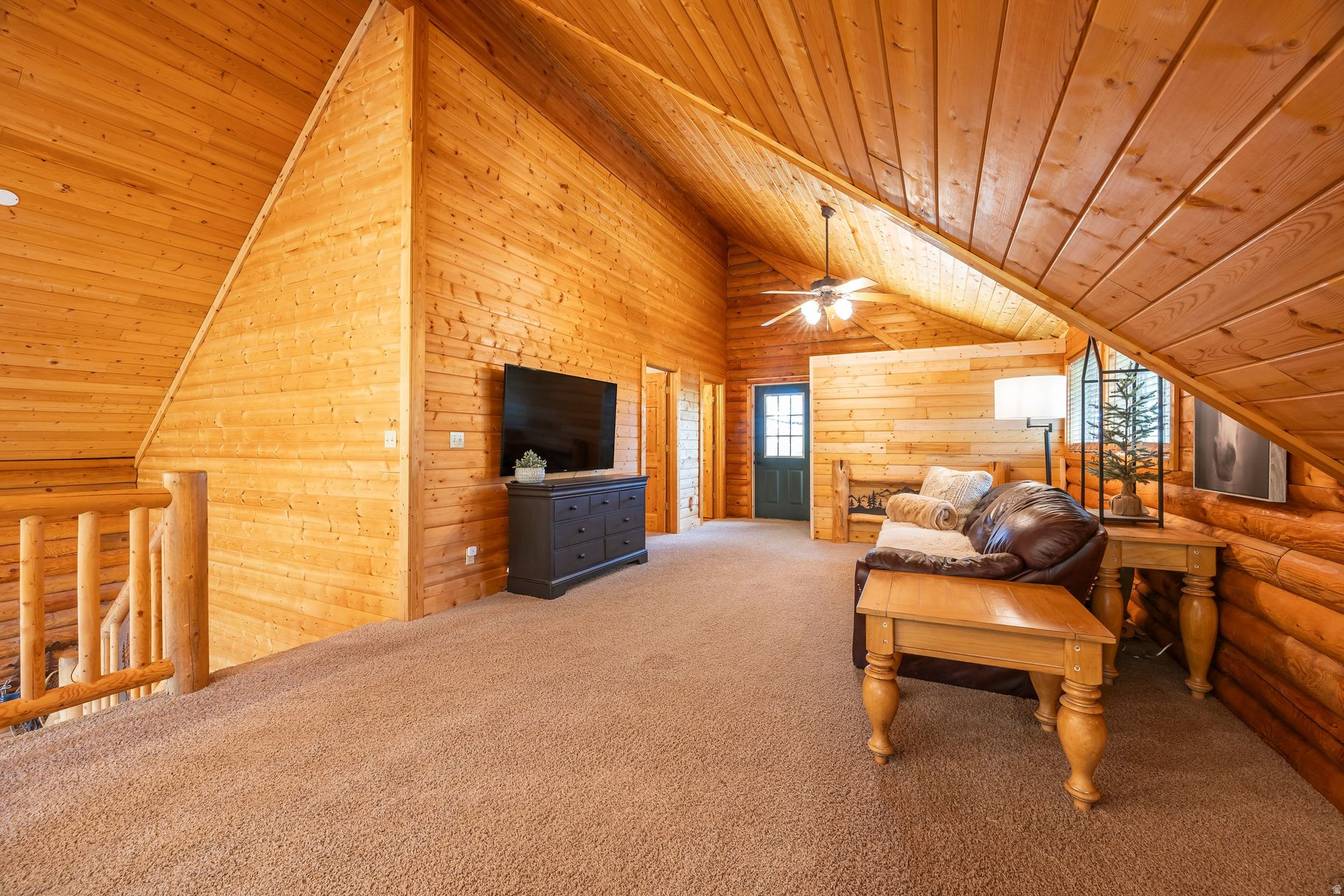 TIMBER LAKES - Residential