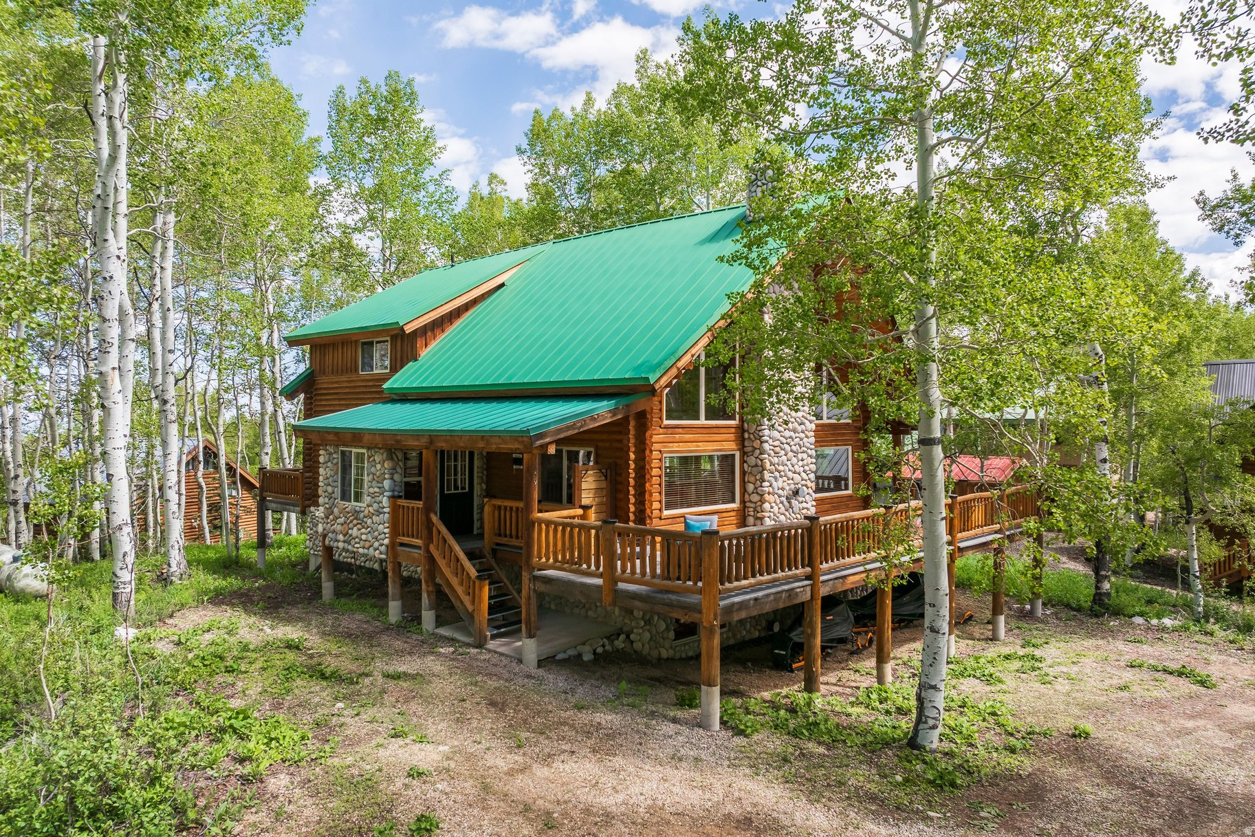 TIMBER LAKES - Residential