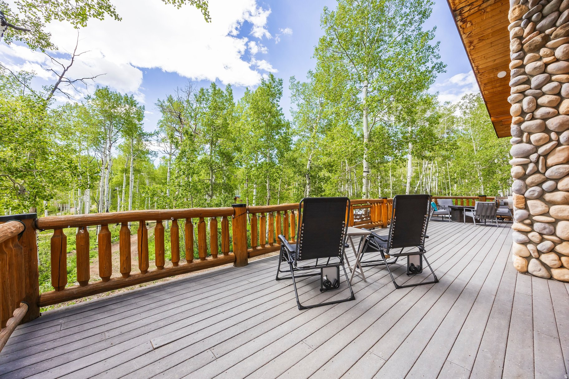 TIMBER LAKES - Residential