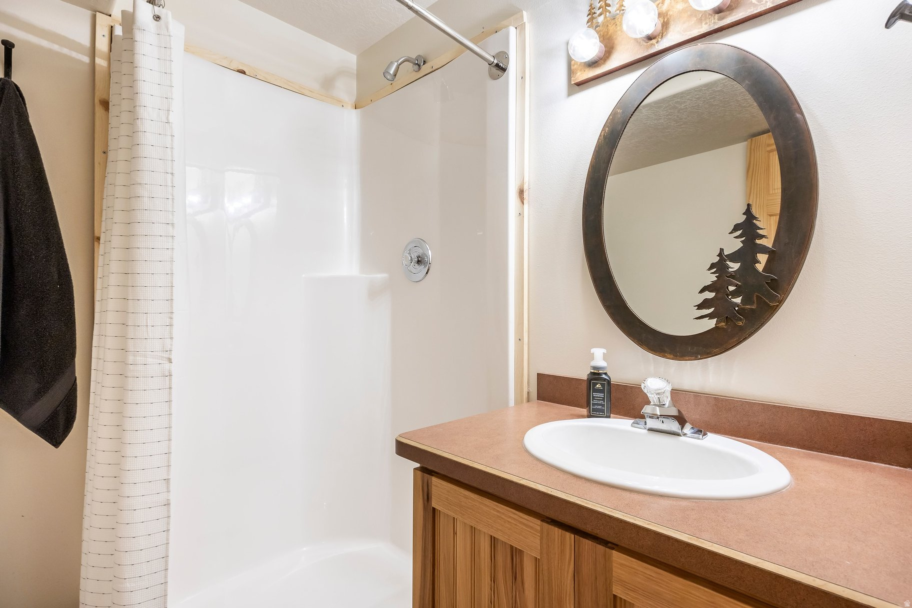 TIMBER LAKES - Residential