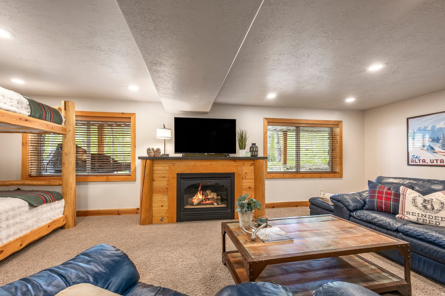 TIMBER LAKES - Residential