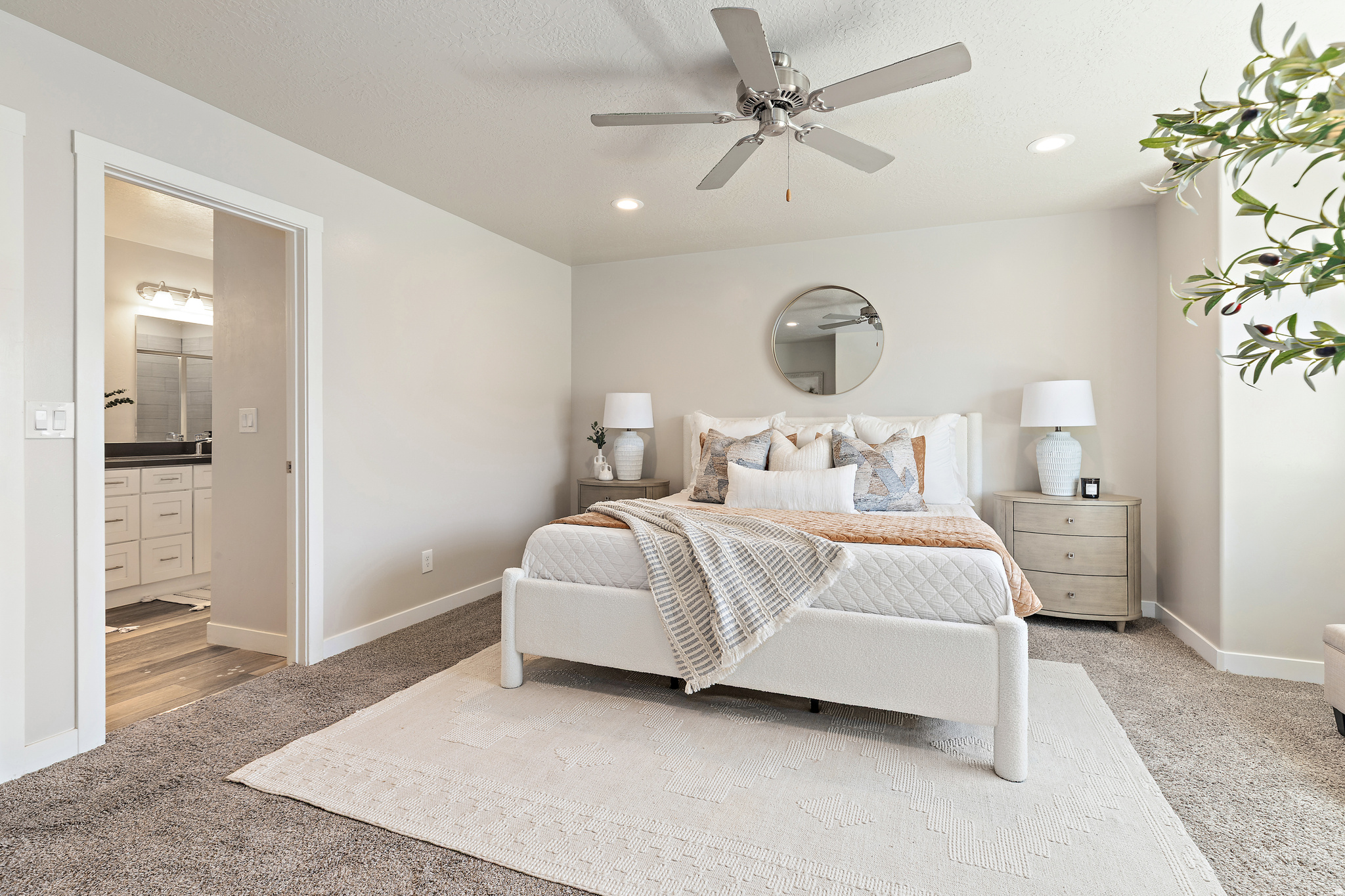 COBBLESTONE TOWNHOME - Residential