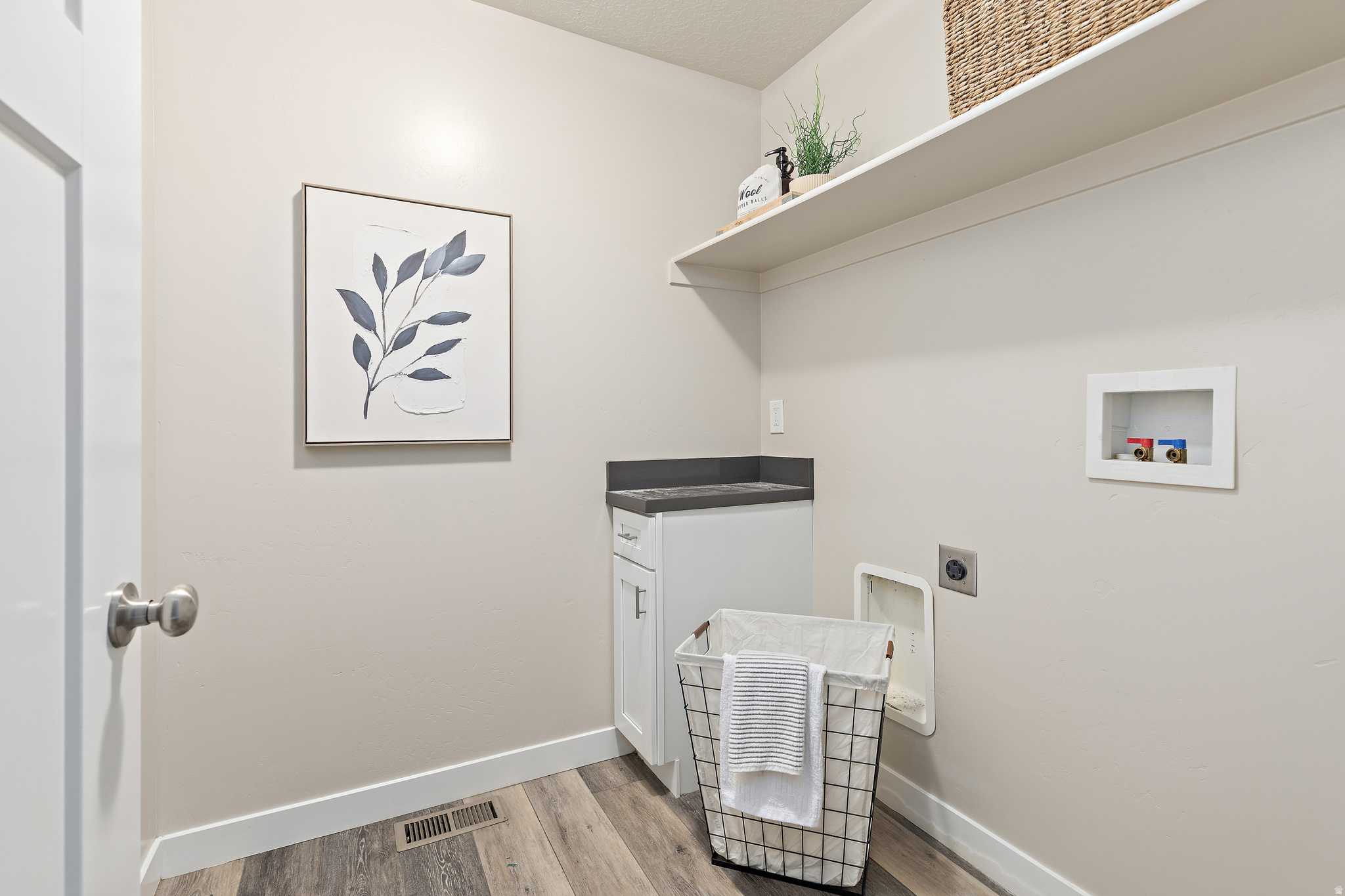 COBBLESTONE TOWNHOME - Residential