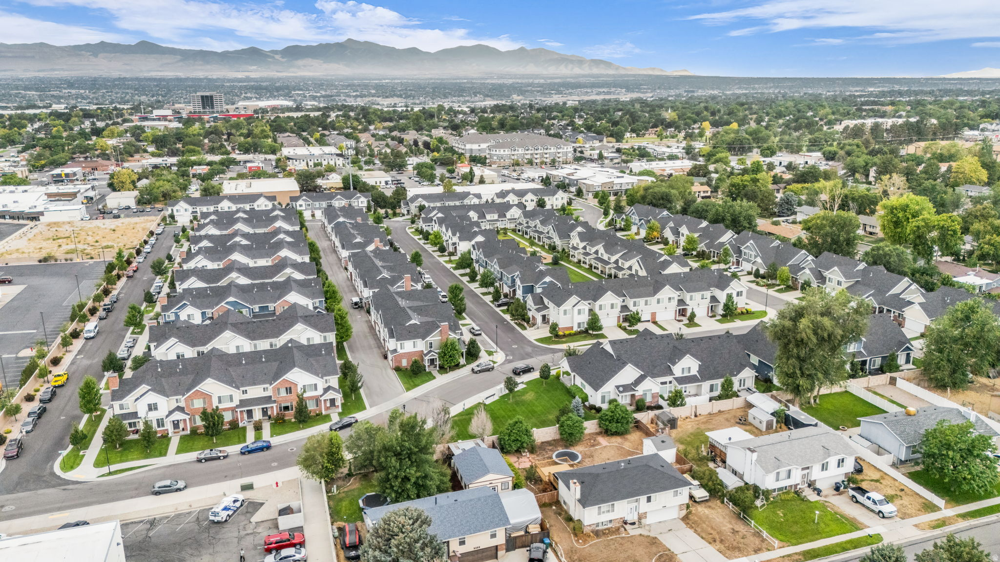 VILLAGES AT SANDY - Residential