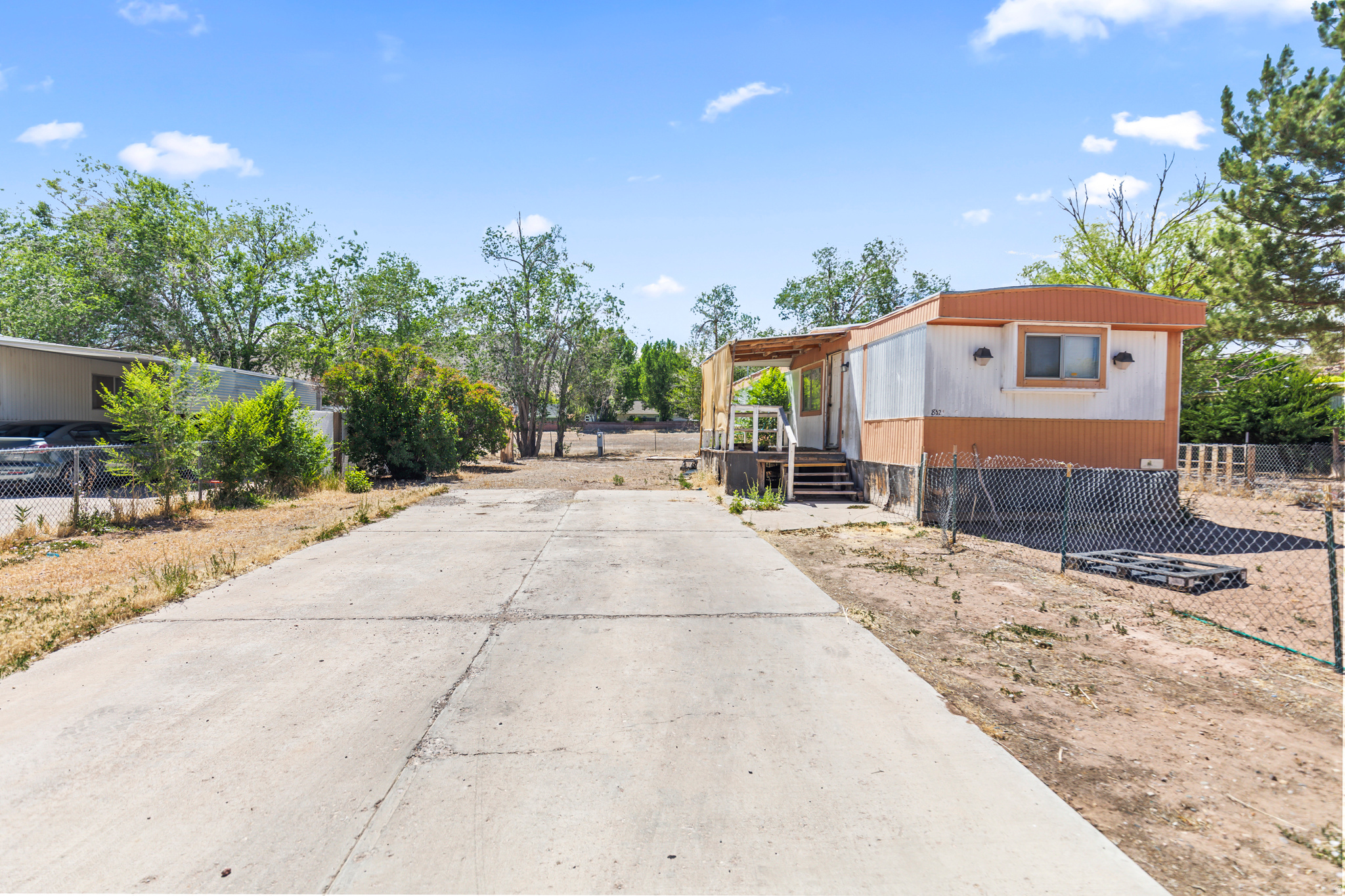 MOUNTAIN VIEW ESTATES - Residential