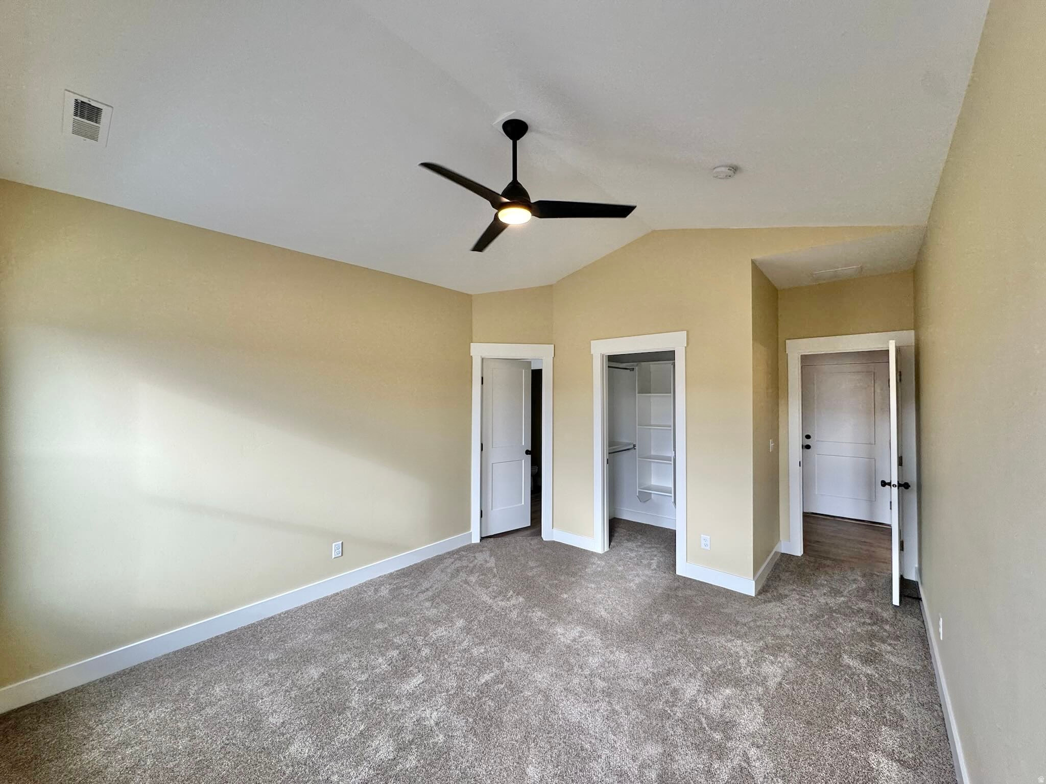 MOUNTAIN VIEW PH 2 - Residential