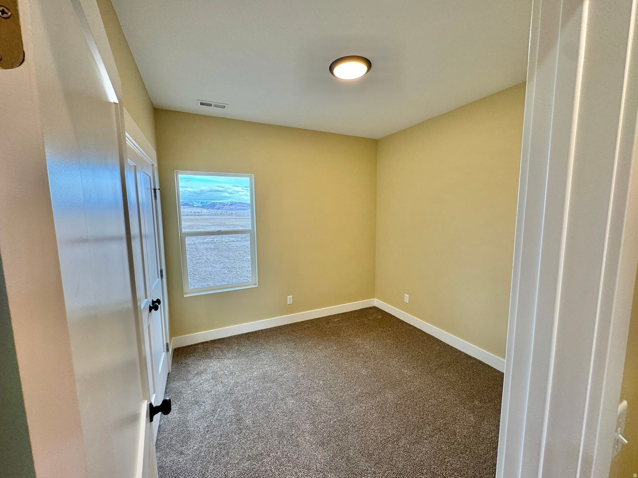 MOUNTAIN VIEW PH 2 - Residential
